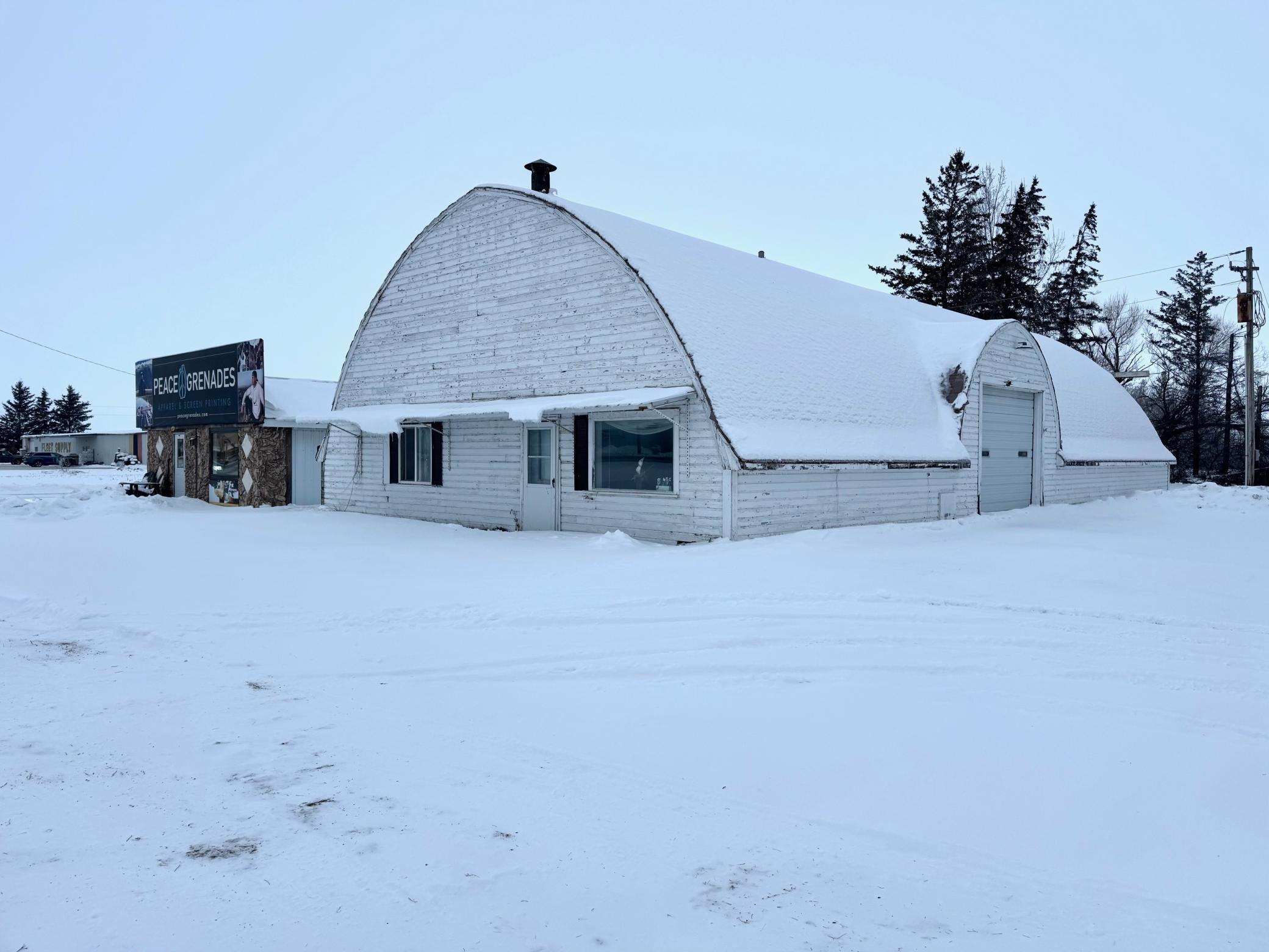 main property photo 11