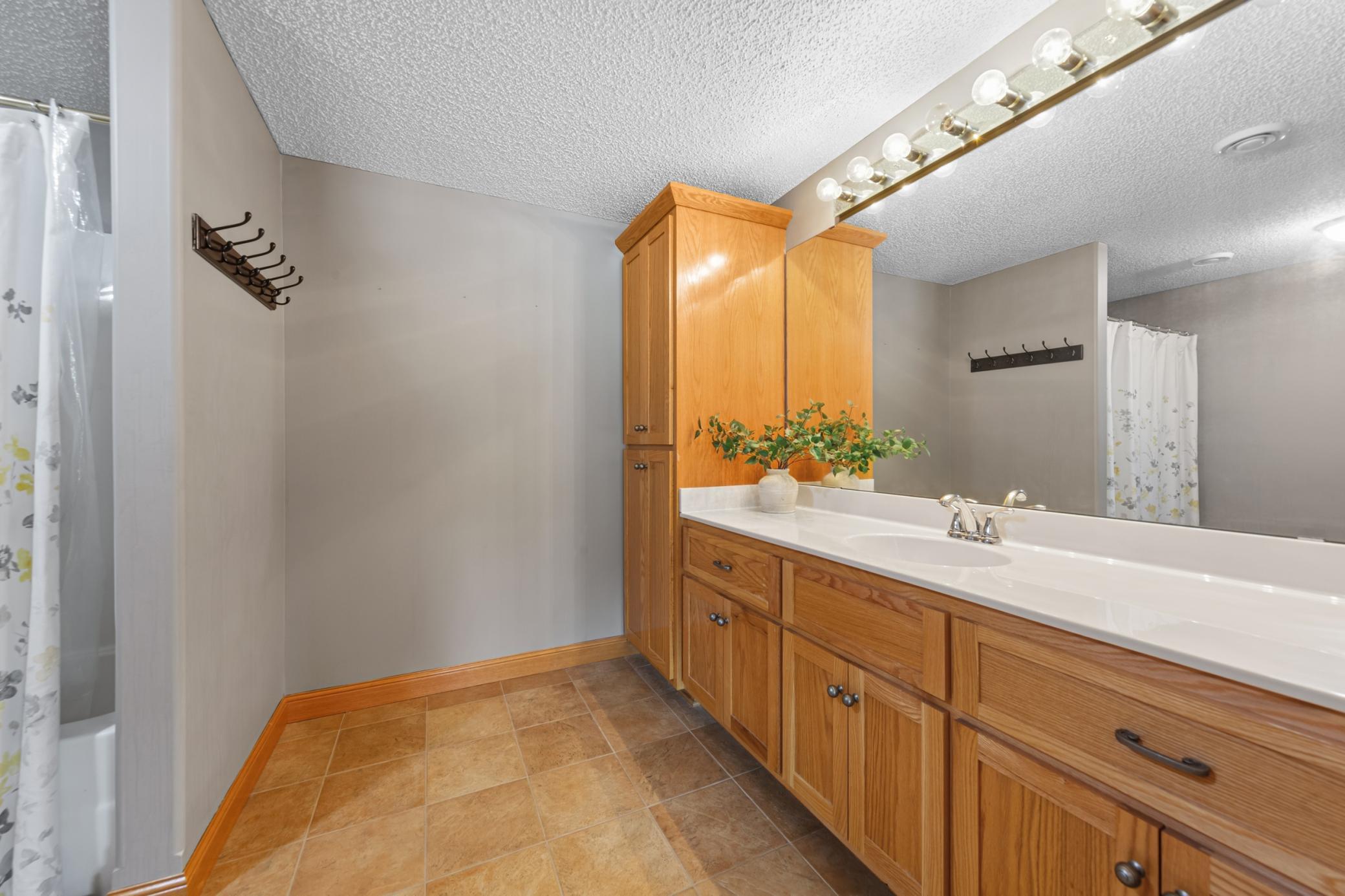 main property photo 68