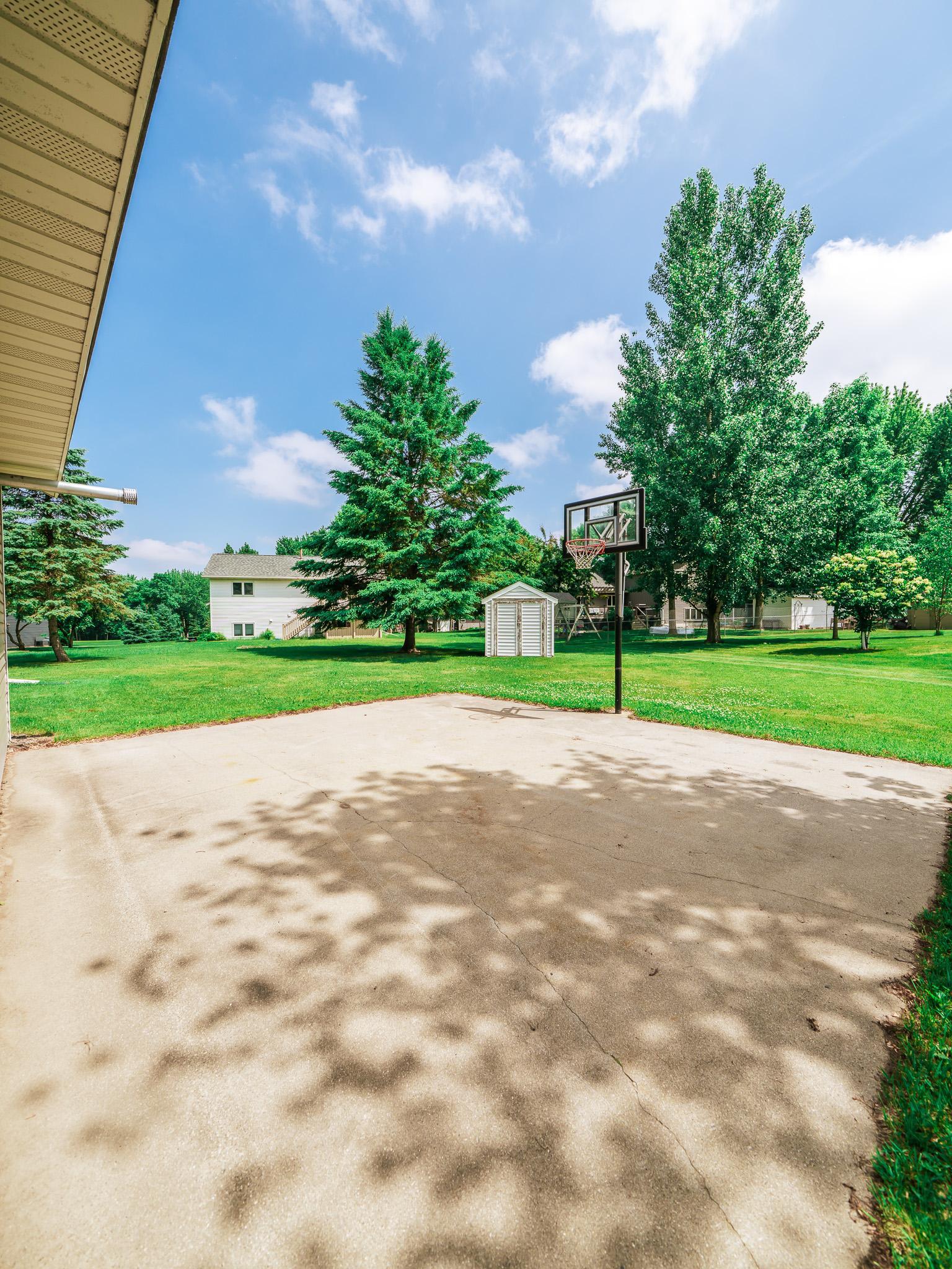 main property photo 41