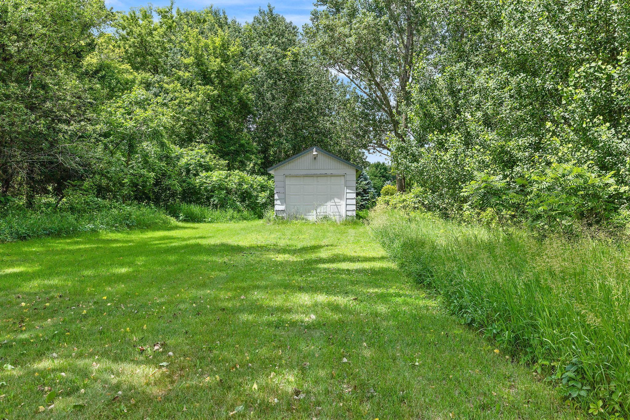 main property photo 45
