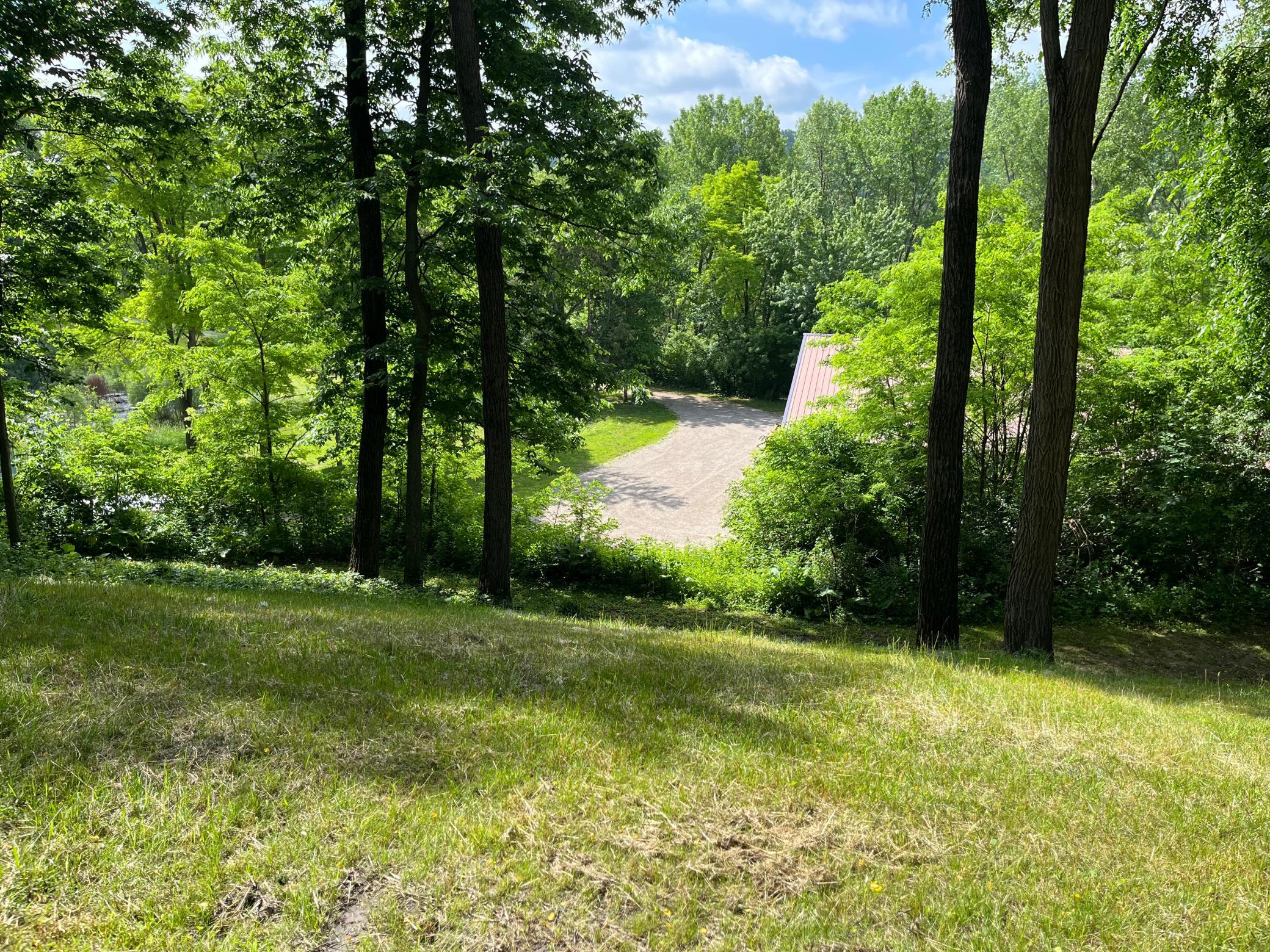 main property photo 36