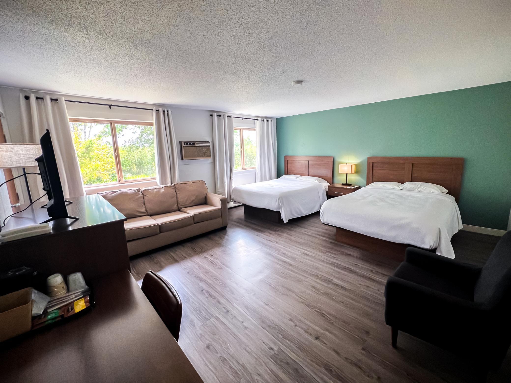 main property photo 25