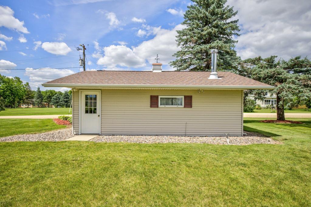 main property photo 70