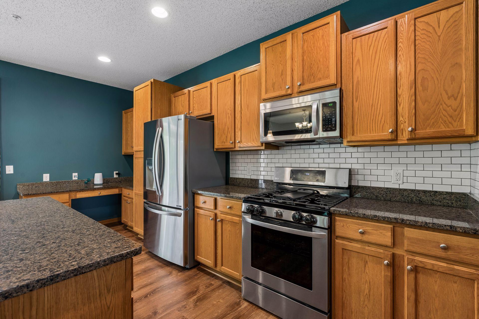 main property photo 17