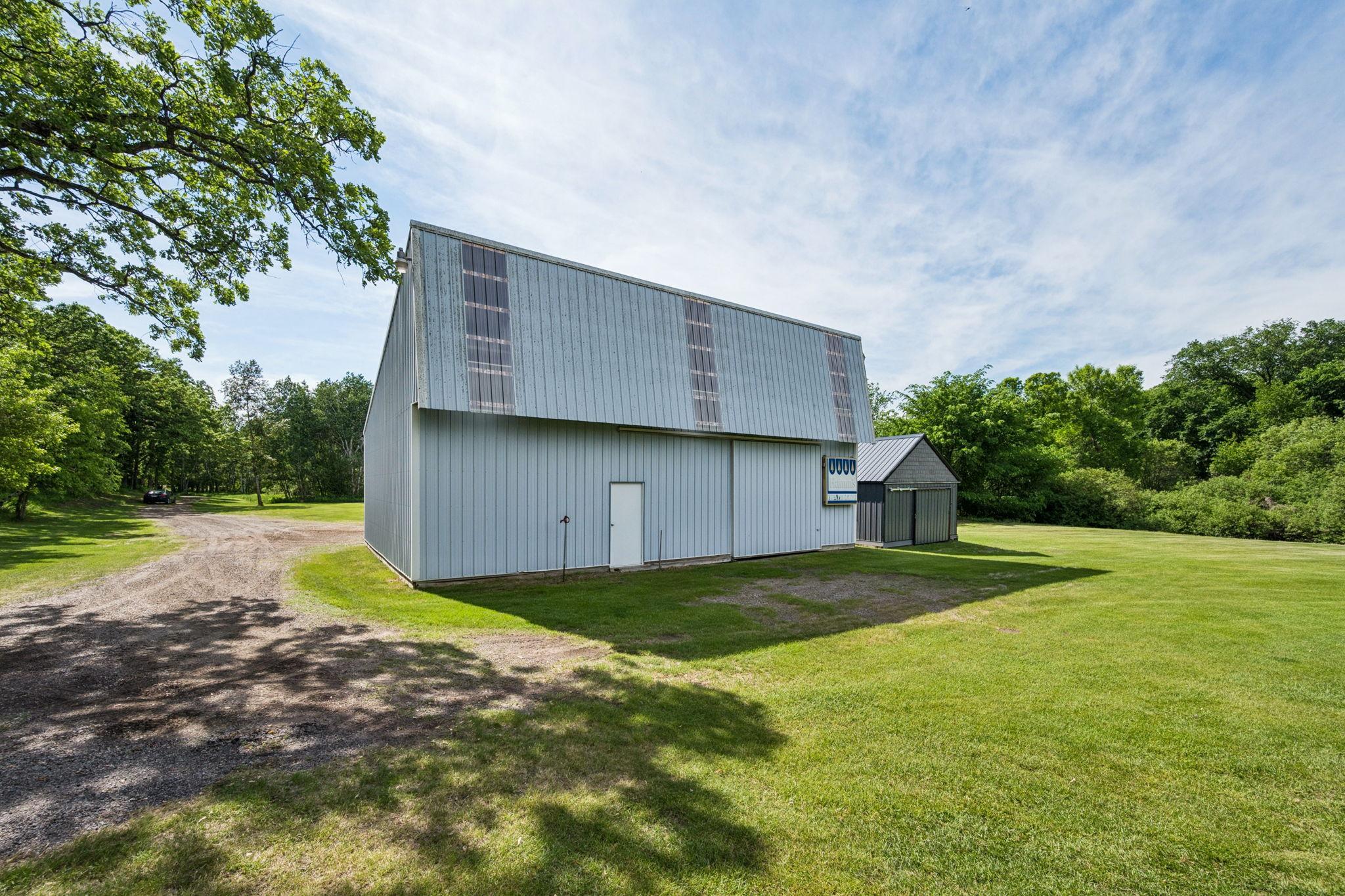 main property photo 50