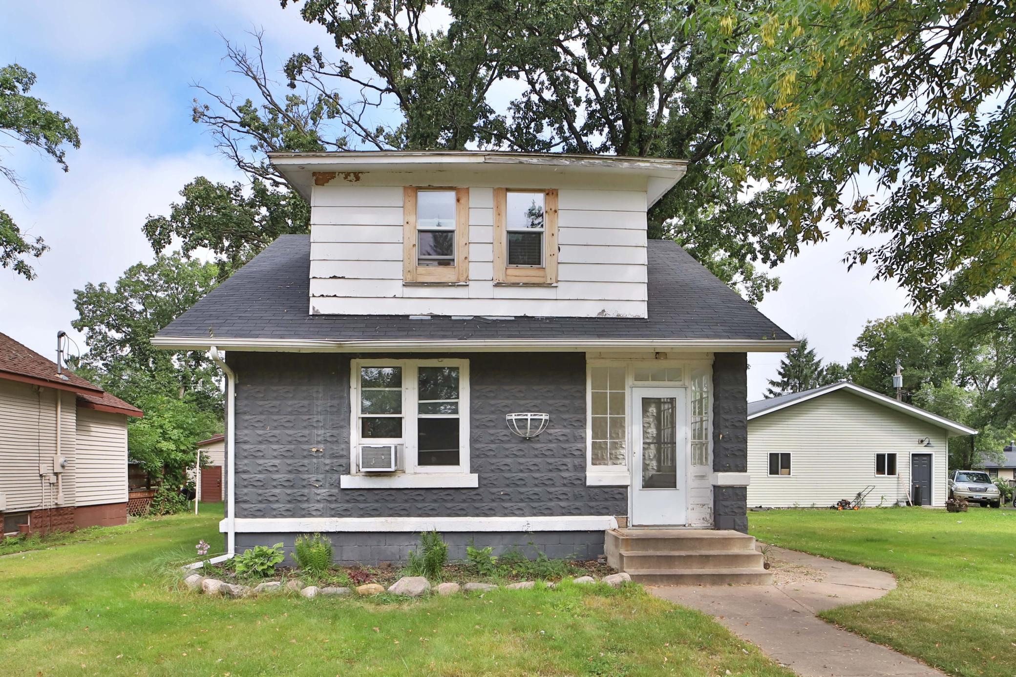 main property photo 42