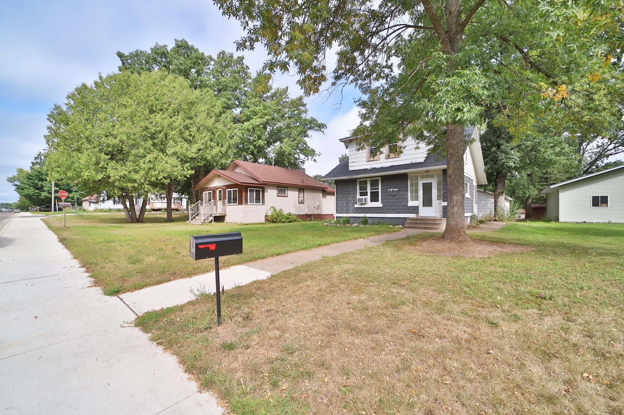 main property photo 43