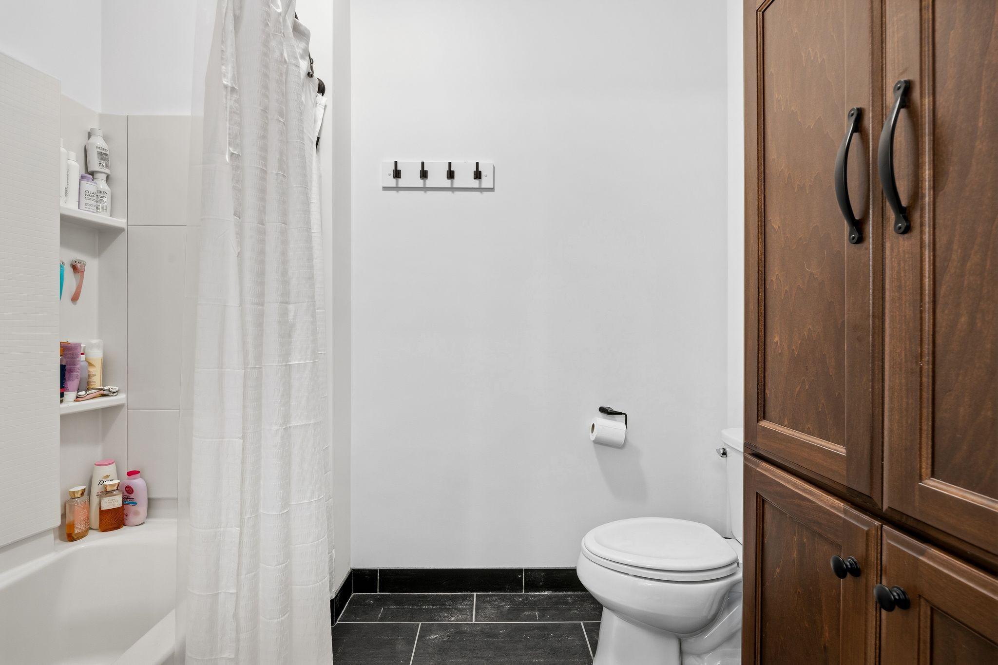main property photo 70