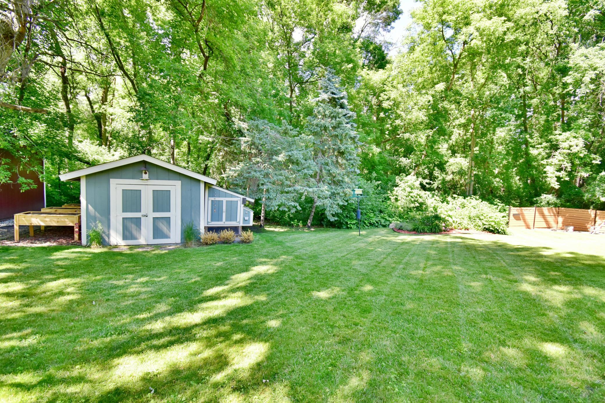 main property photo 49