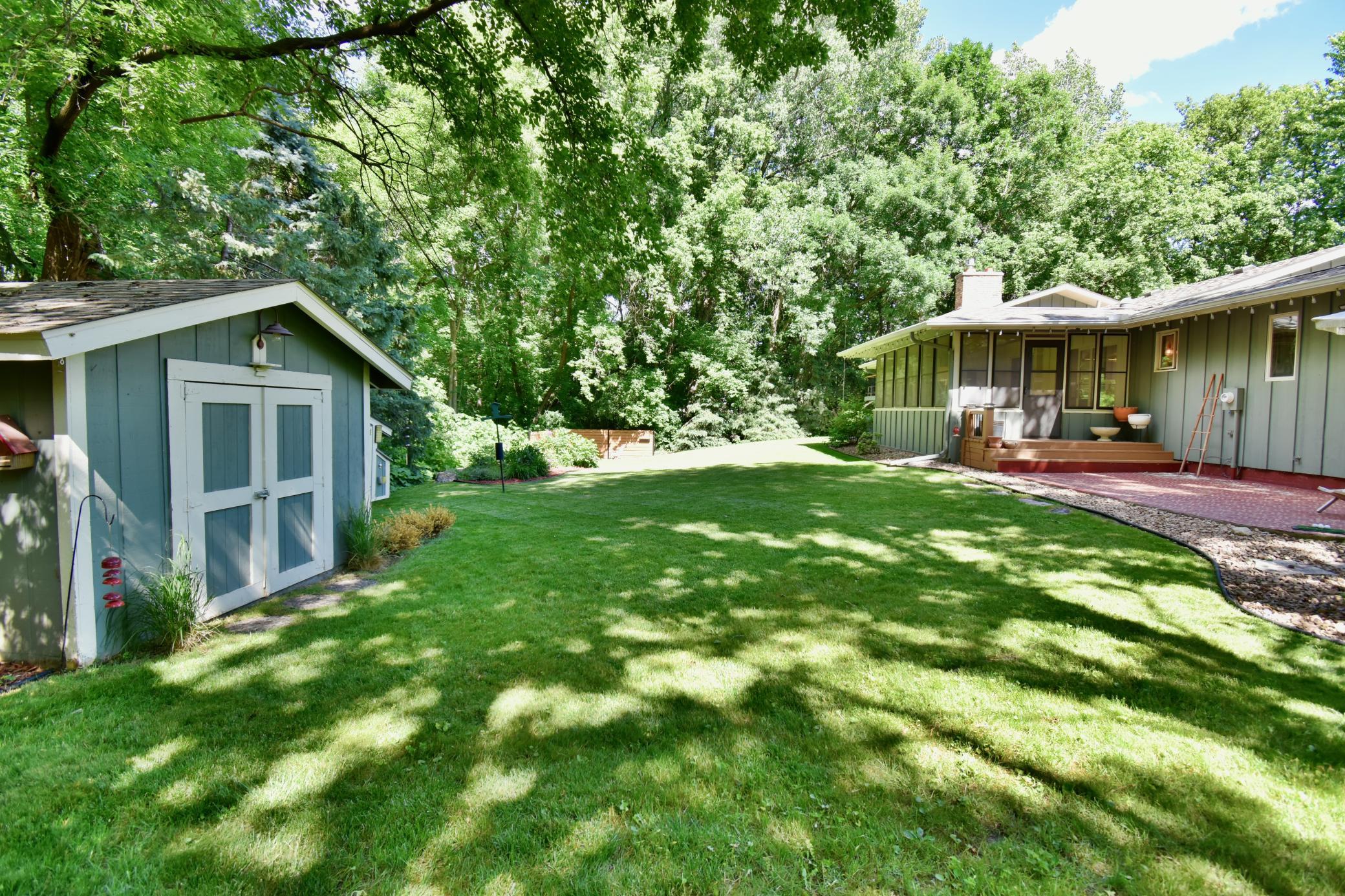 main property photo 50