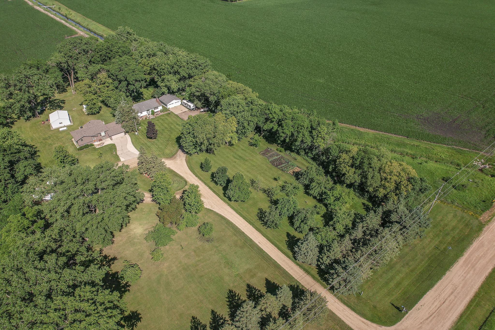 main property photo 21
