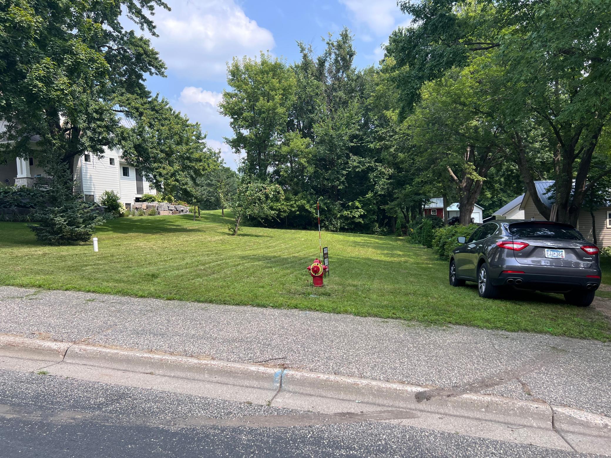 main property photo 13