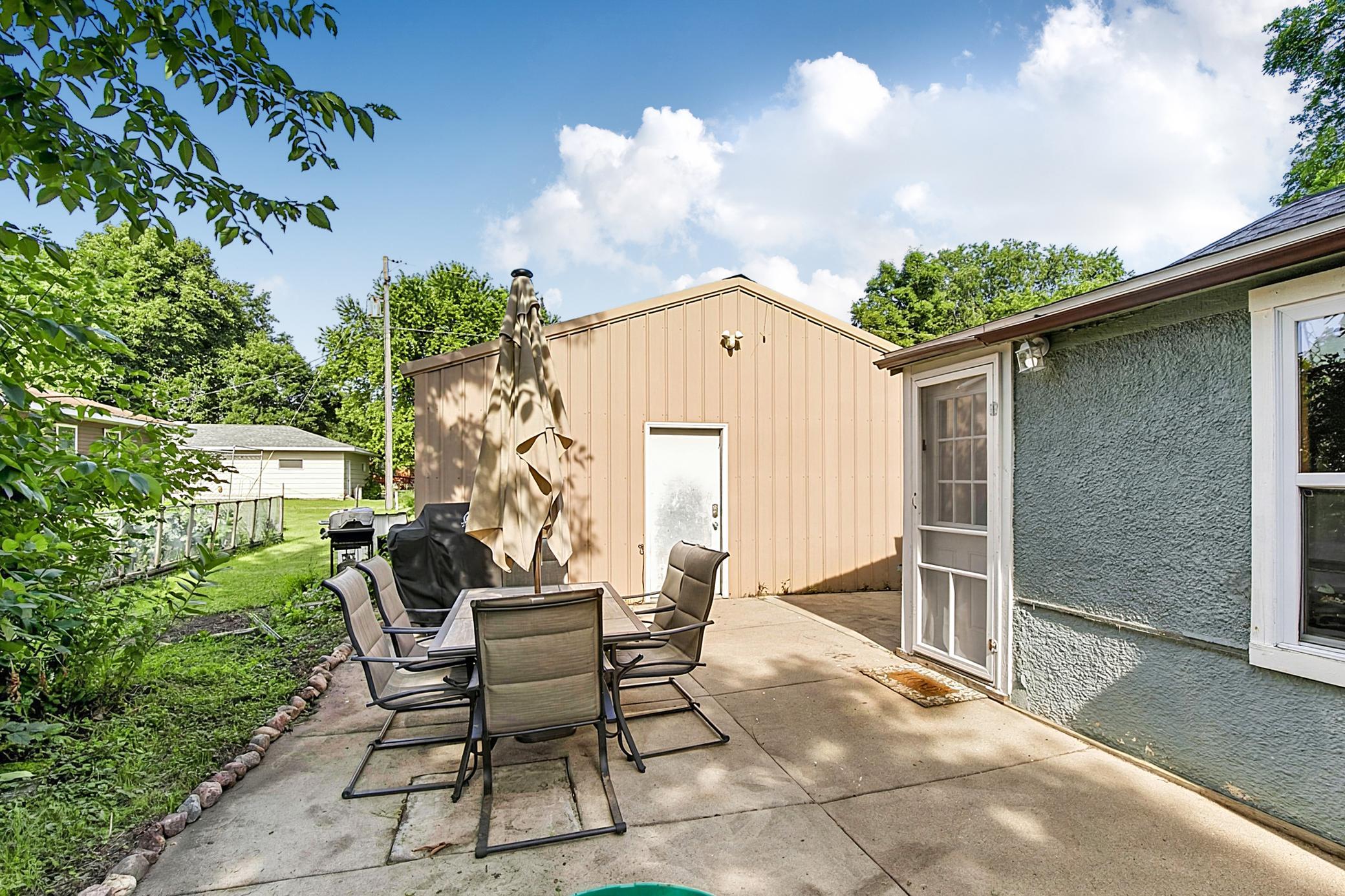 main property photo 31