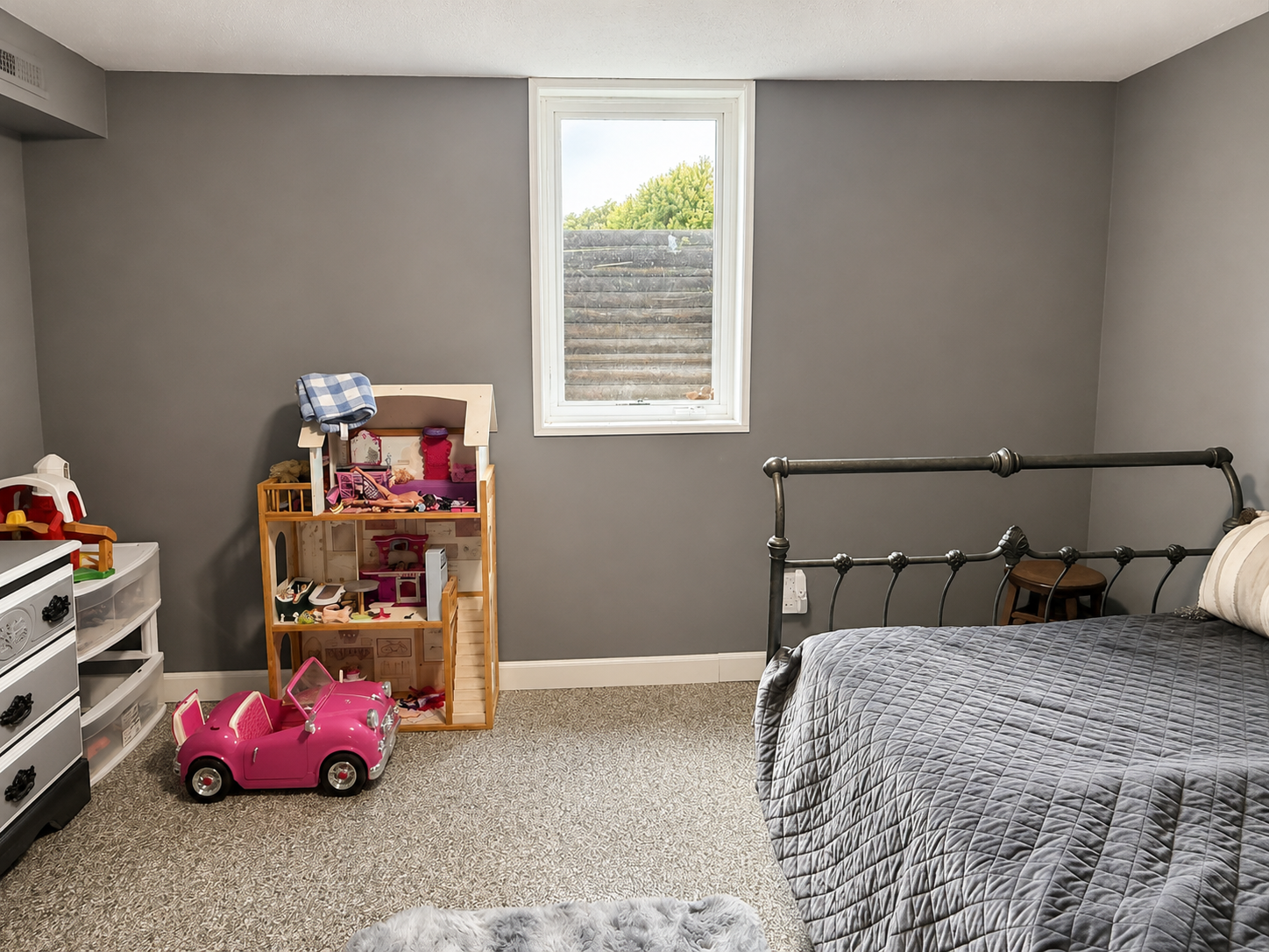 main property photo 18