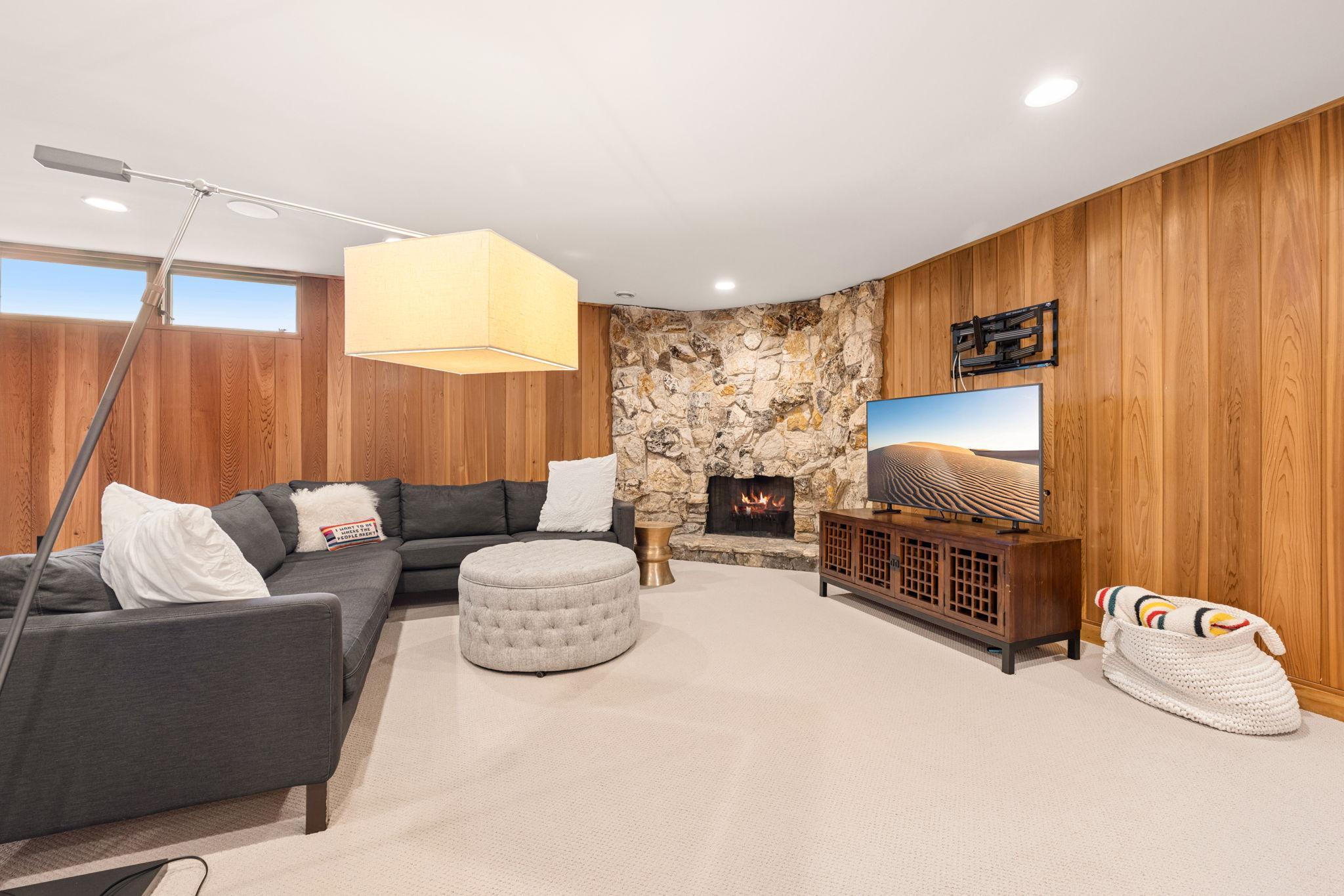 main property photo 70