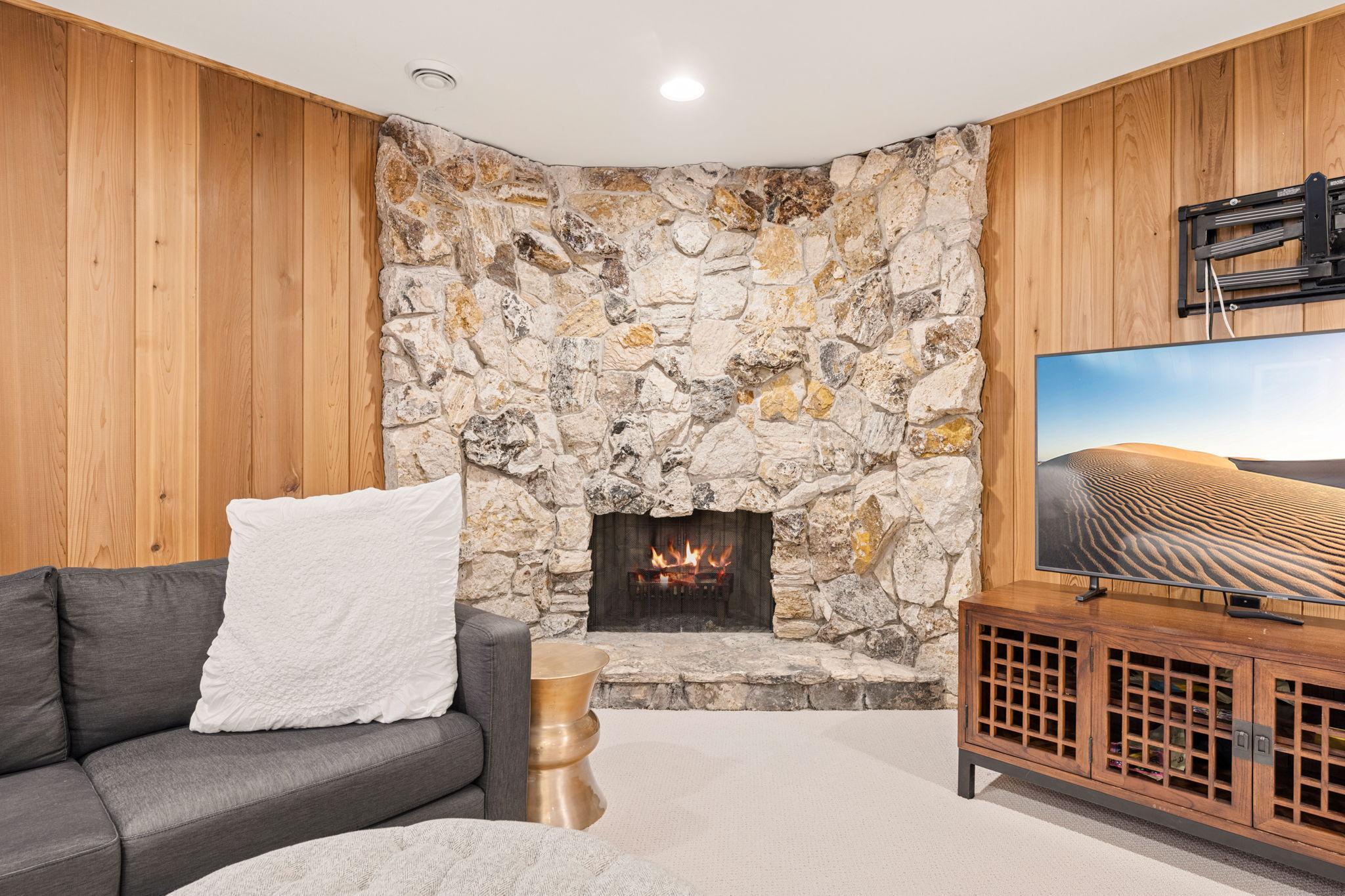 main property photo 71