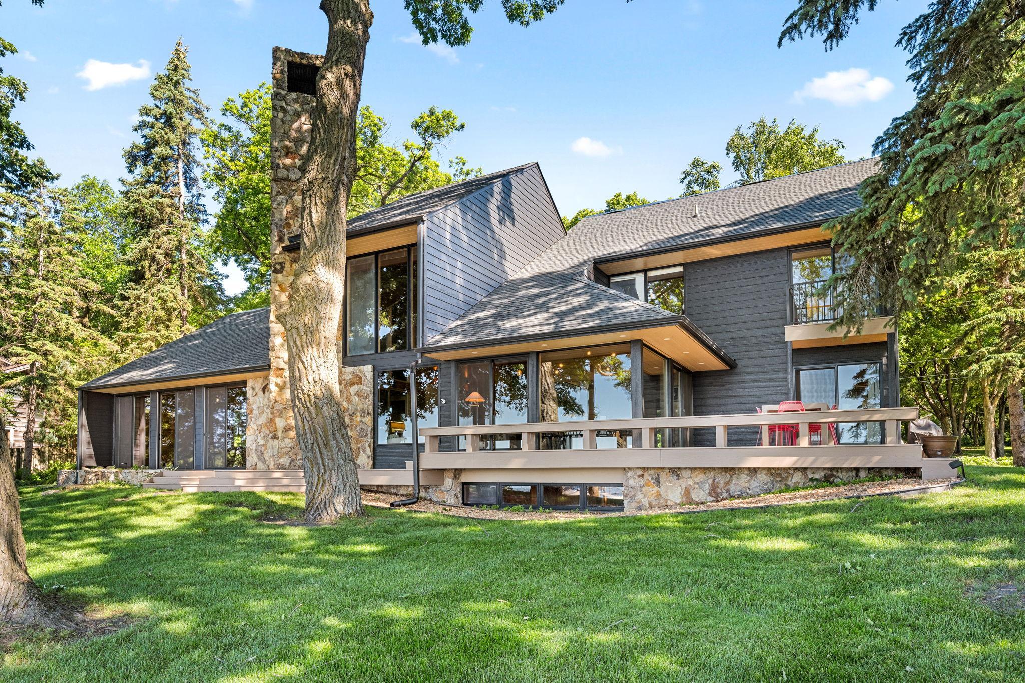 main property photo 90