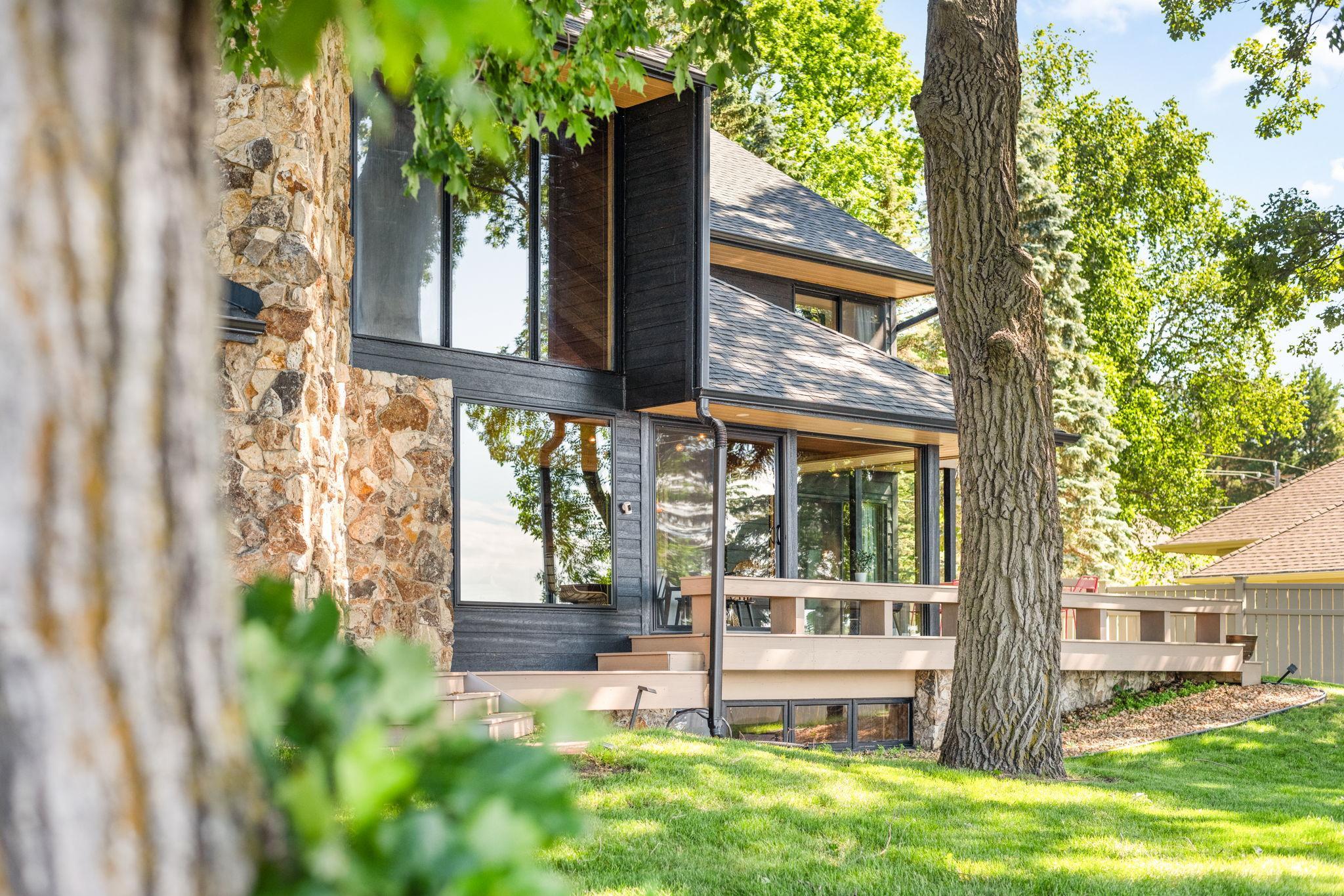 main property photo 99