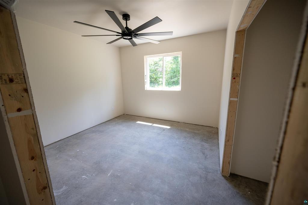 main property photo 58