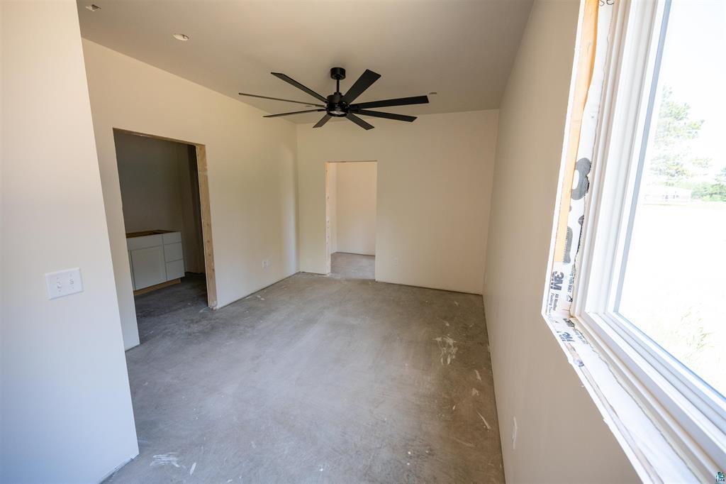 main property photo 62