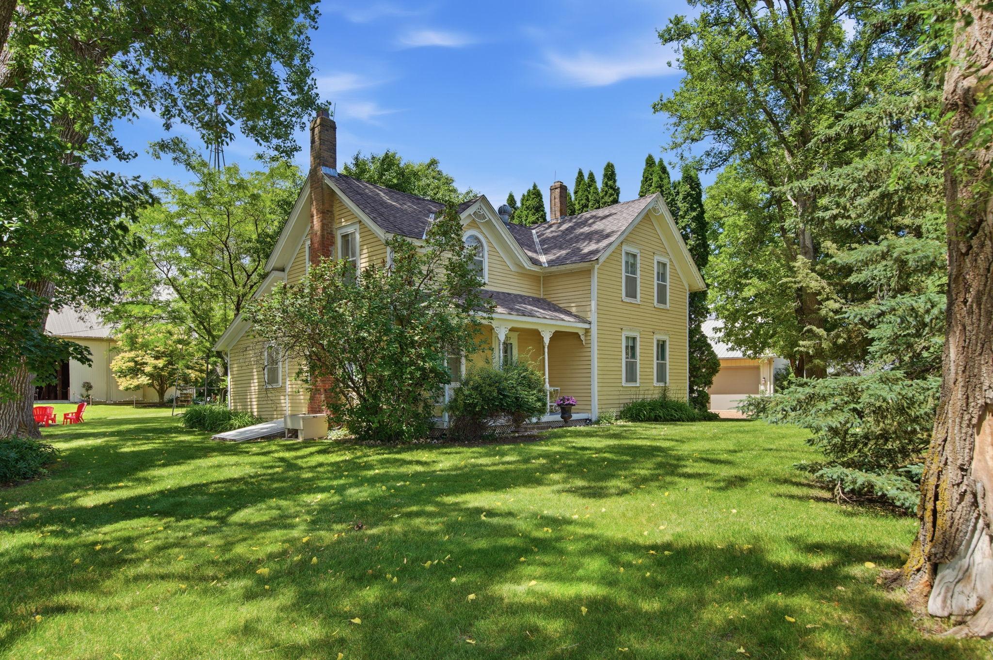 main property photo 10