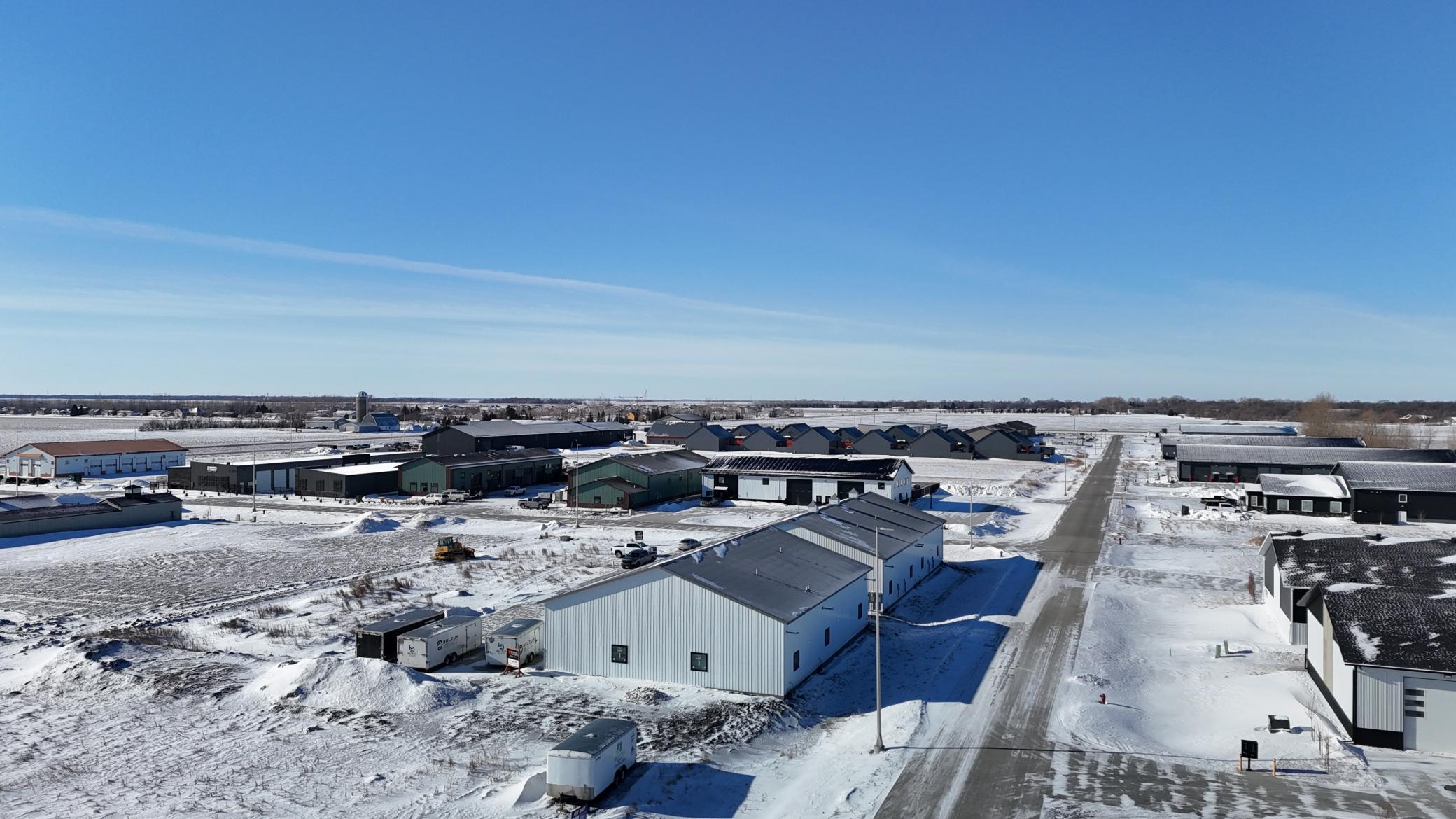 main property photo 18
