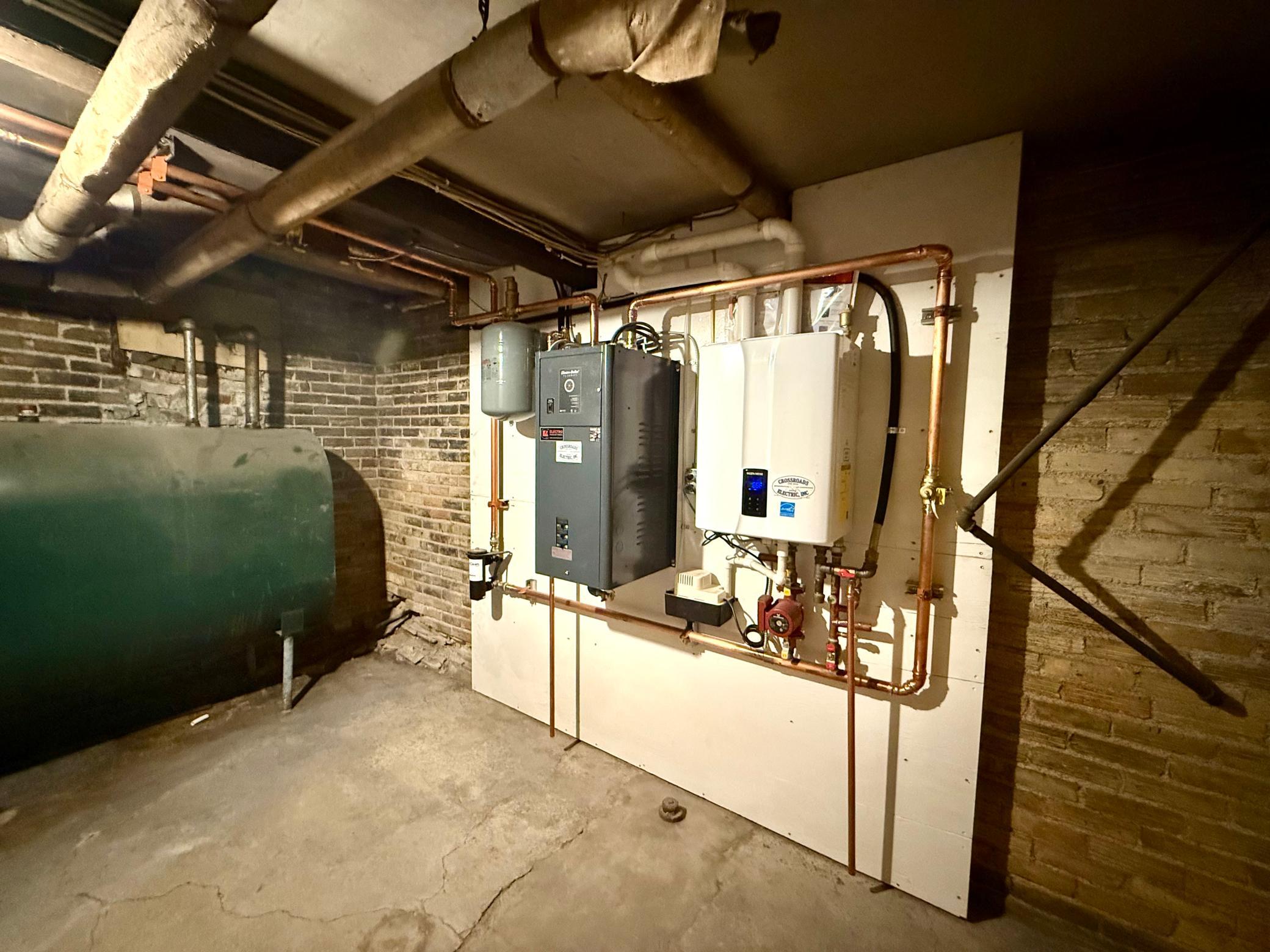 main property photo 44
