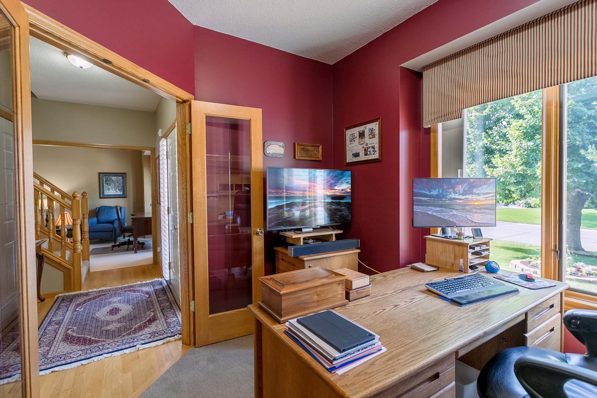 main property photo 25