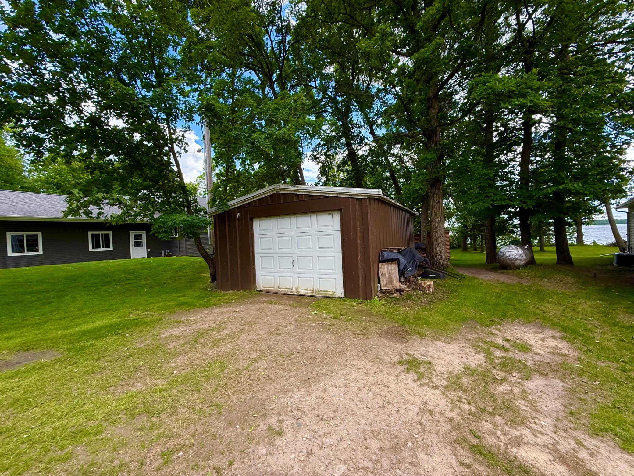 main property photo 67