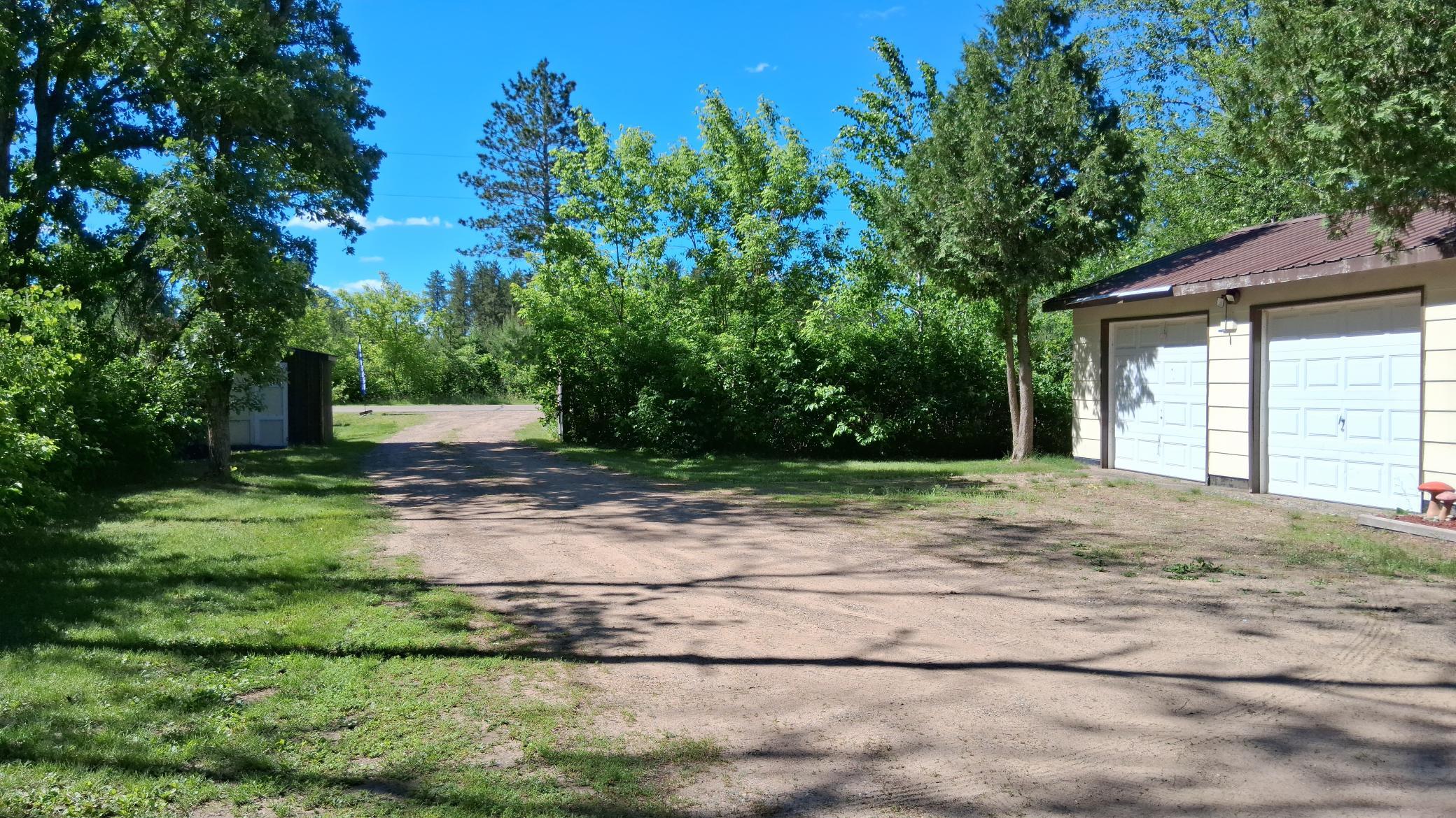 main property photo 13