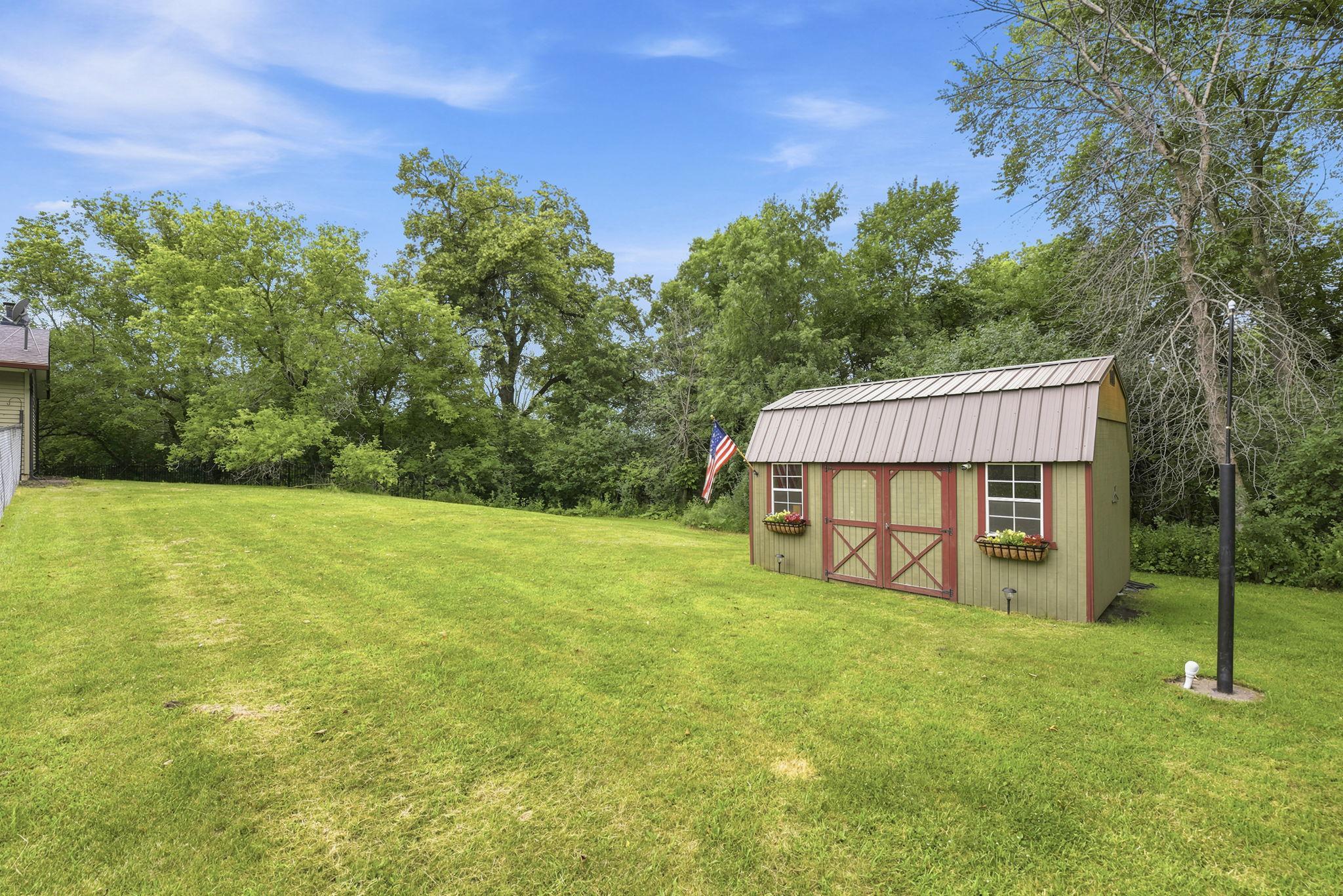 main property photo 48