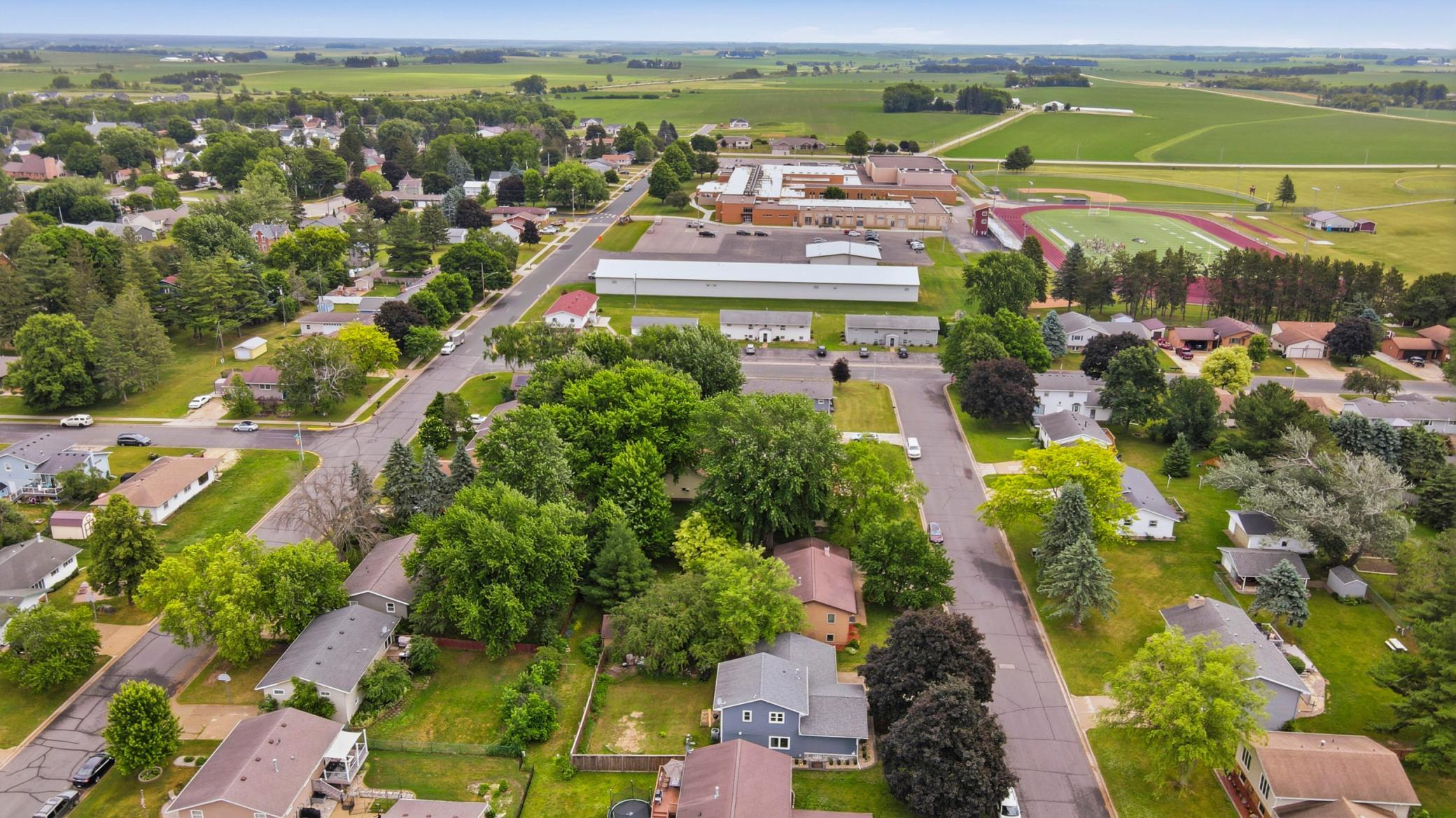 main property photo 45