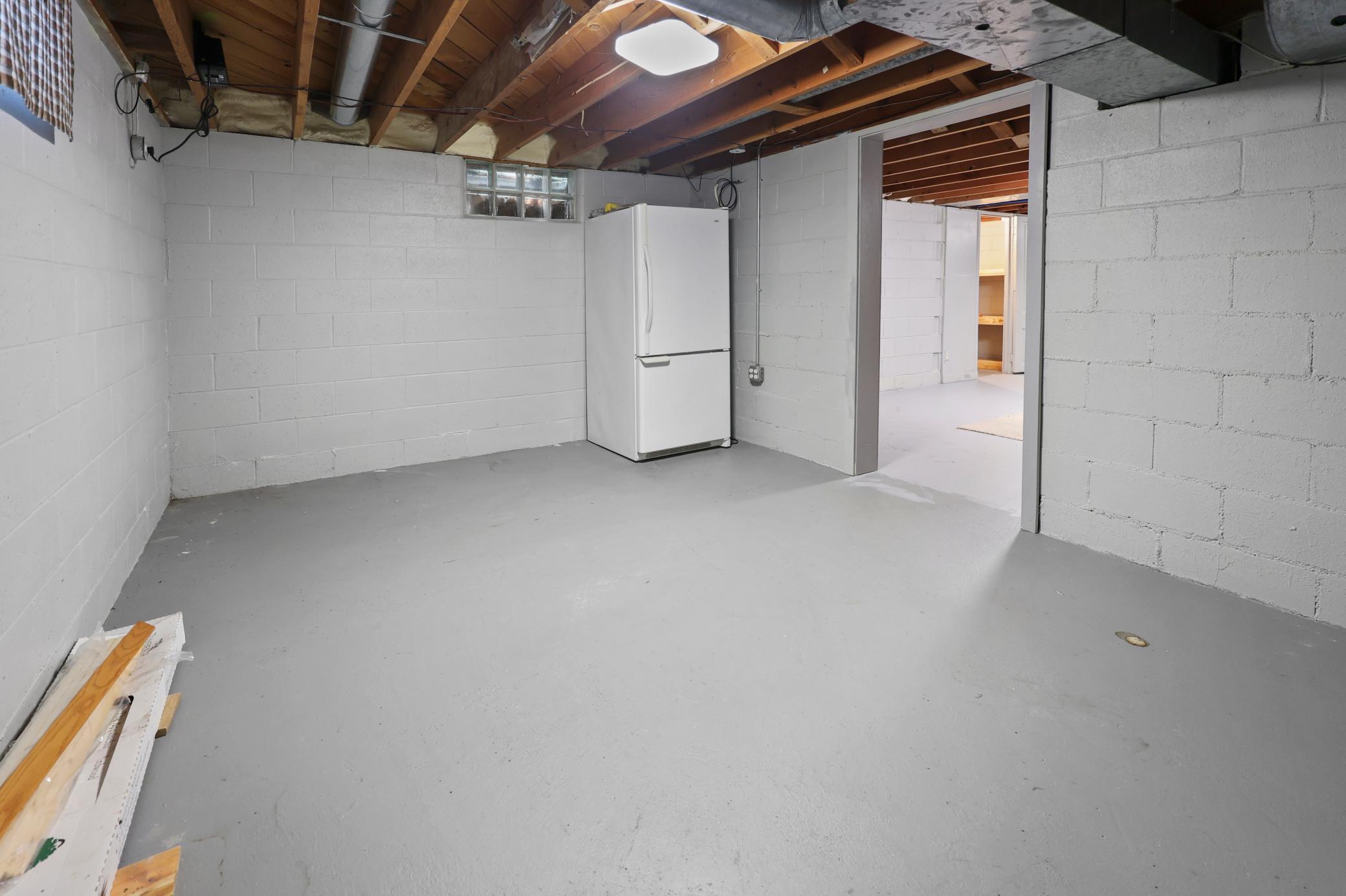main property photo 54