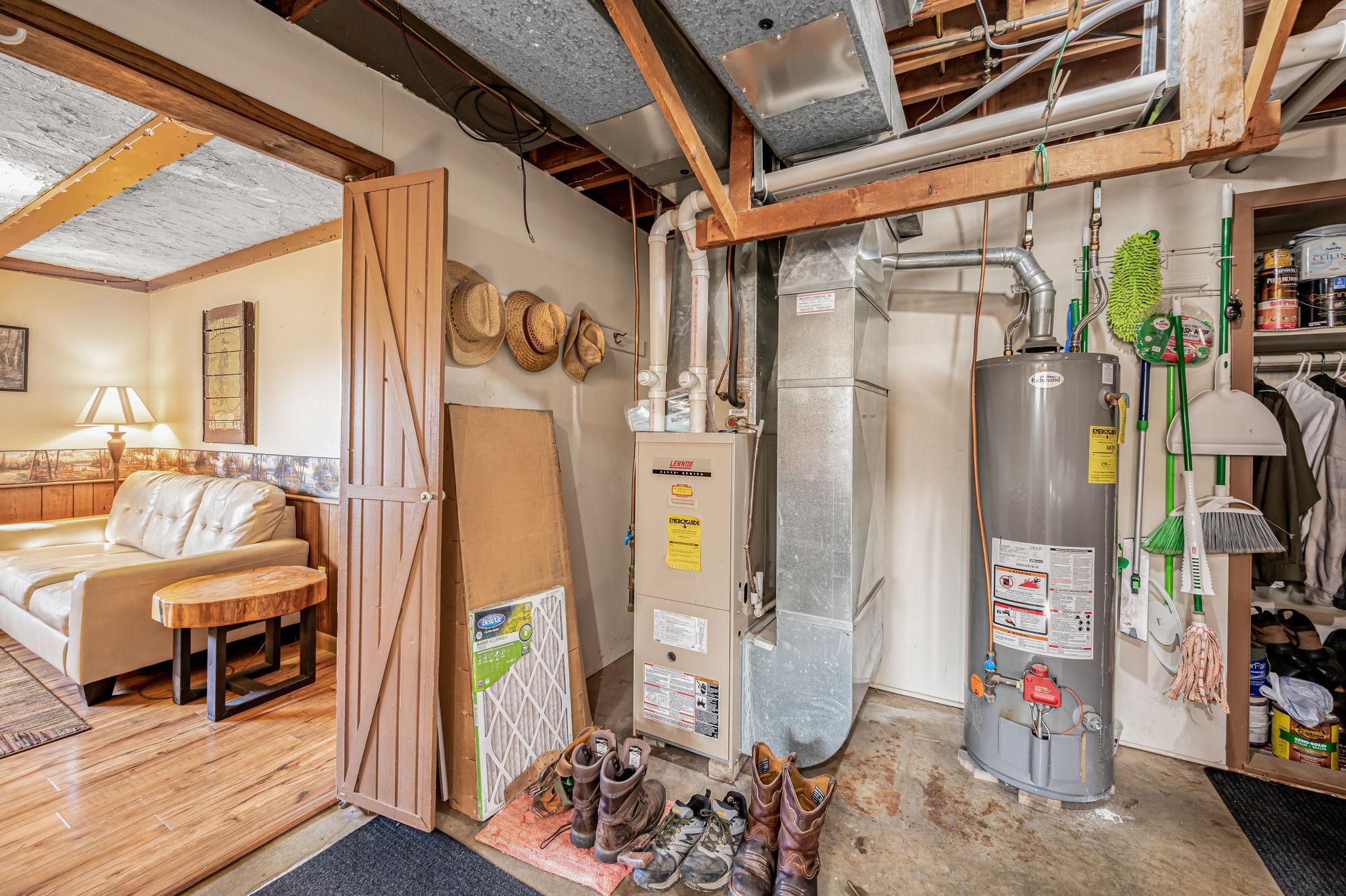main property photo 18