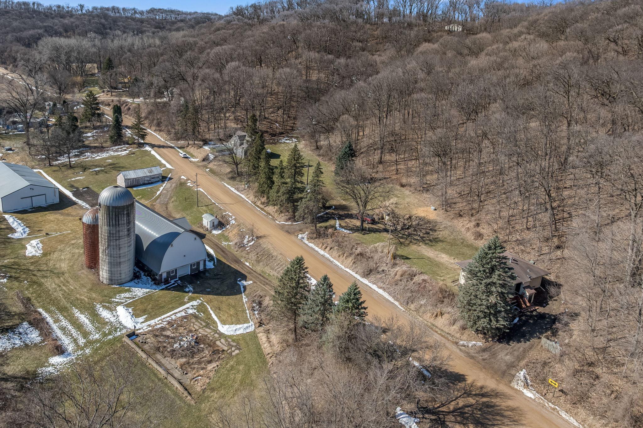 main property photo 43