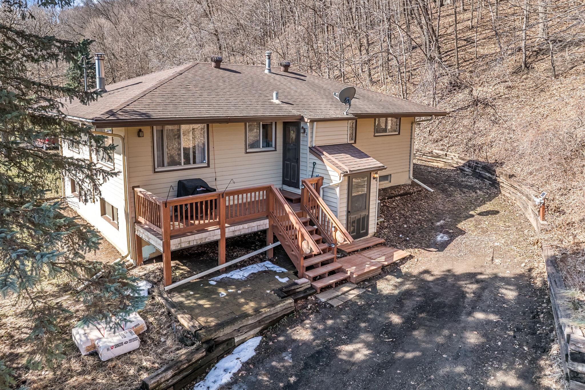 main property photo 50