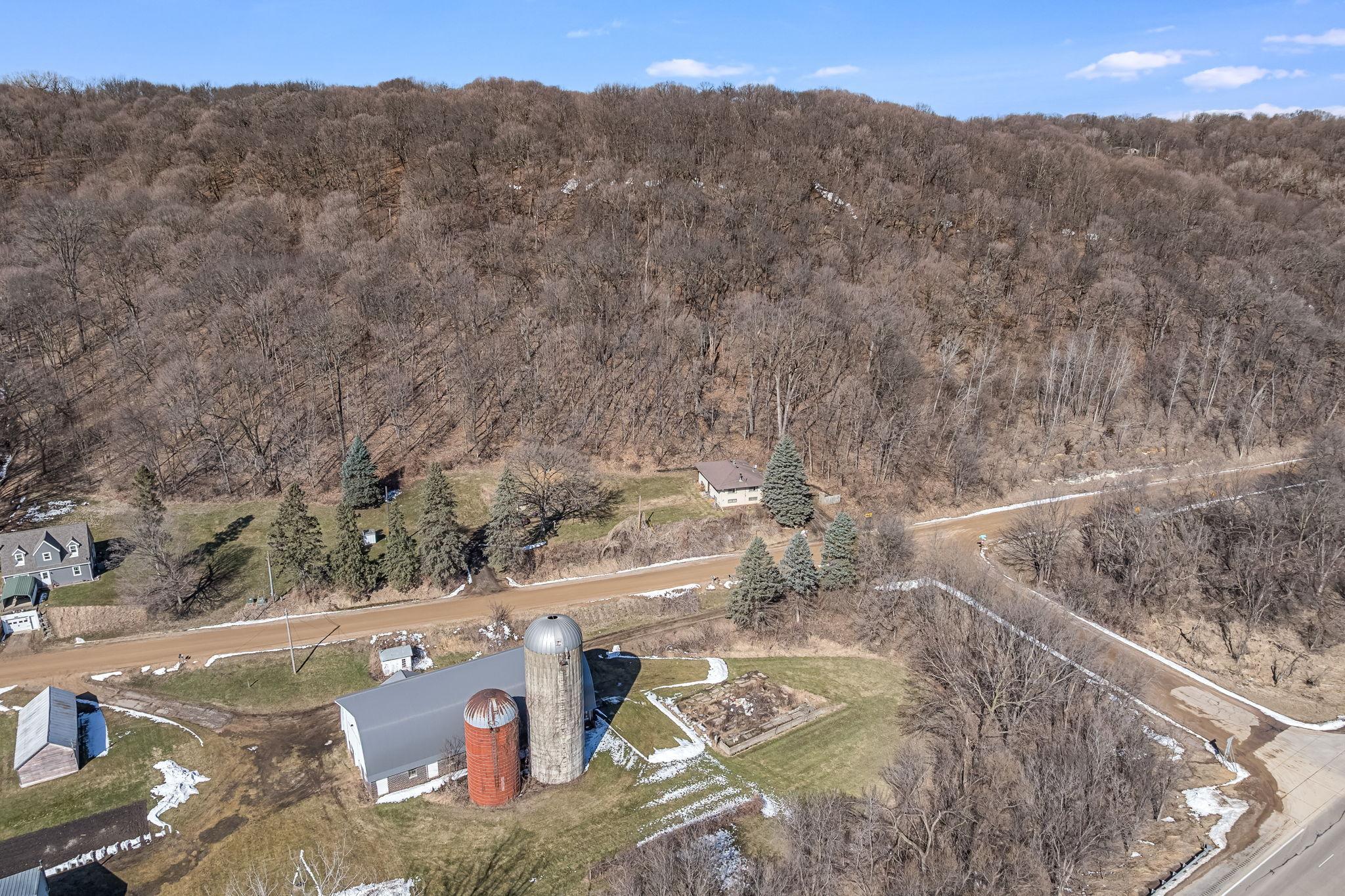 main property photo 51