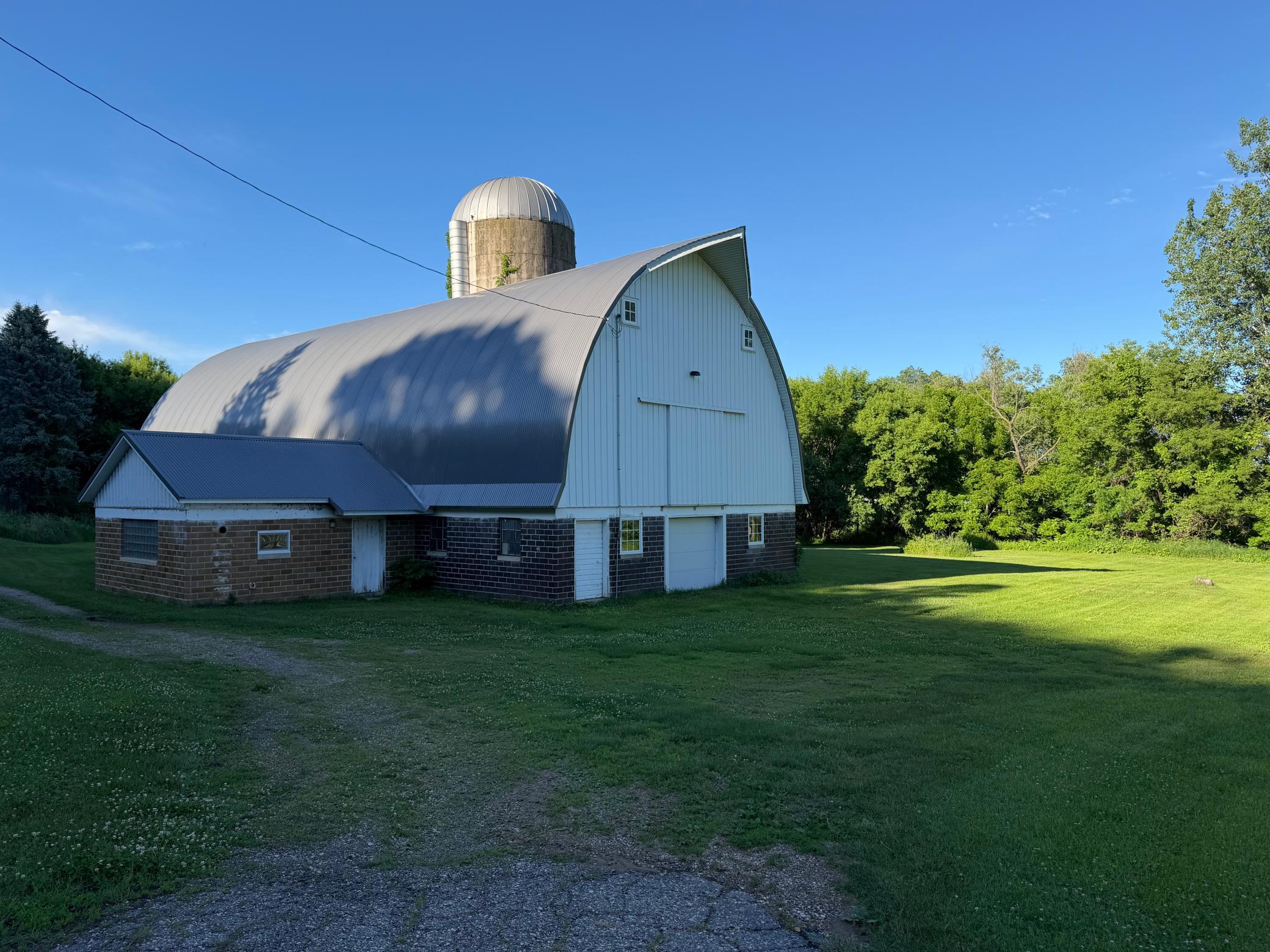 main property photo 70
