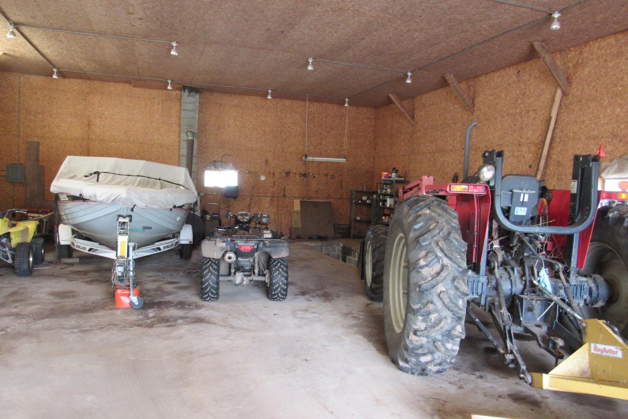 main property photo 18