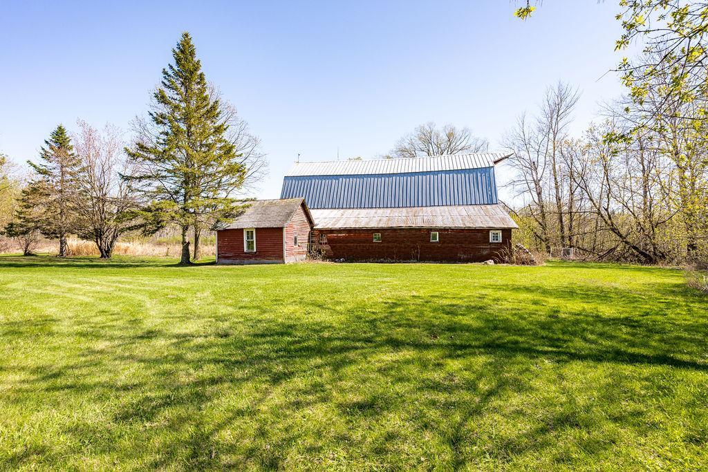 main property photo 24