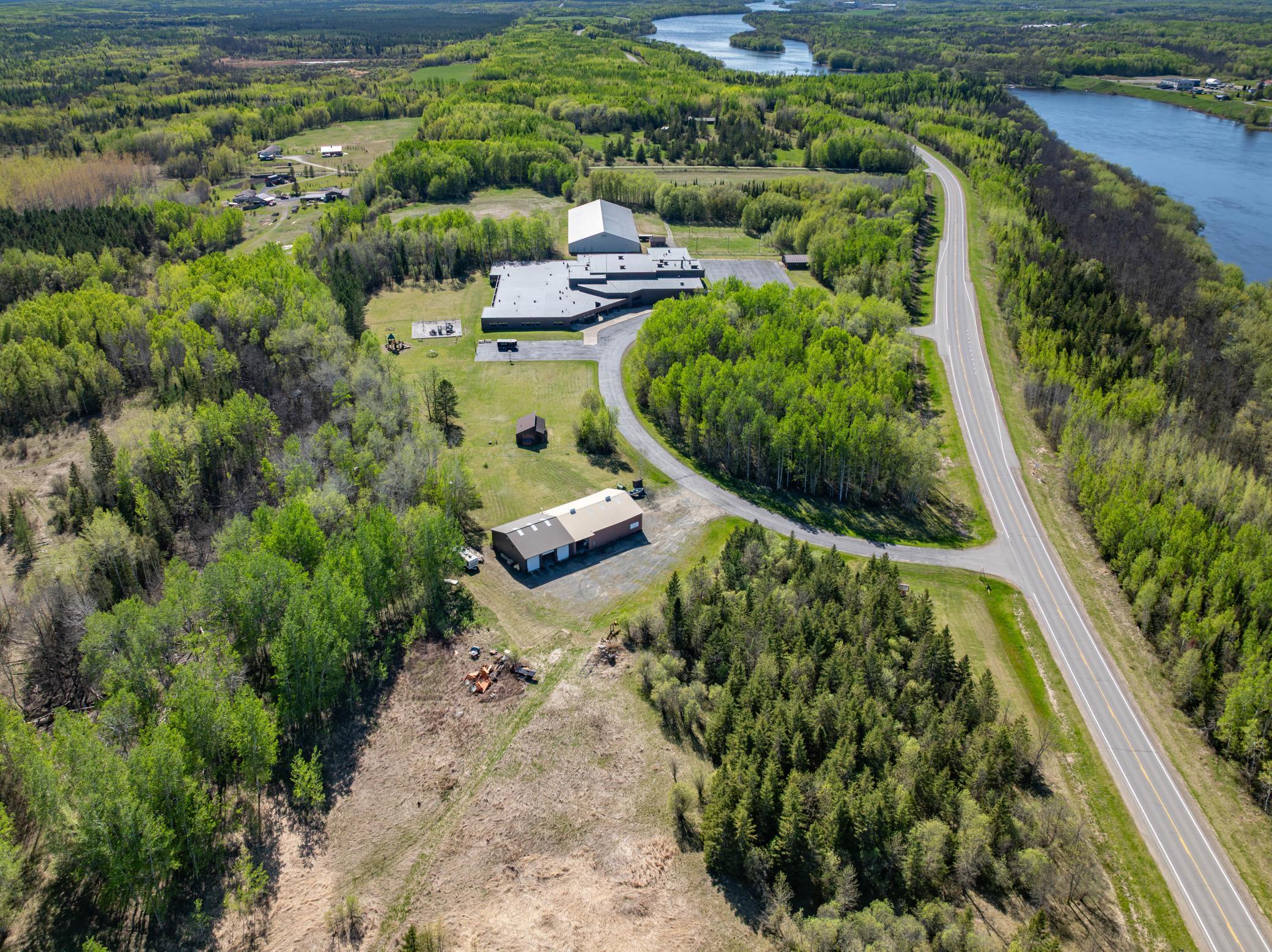 main property photo 3