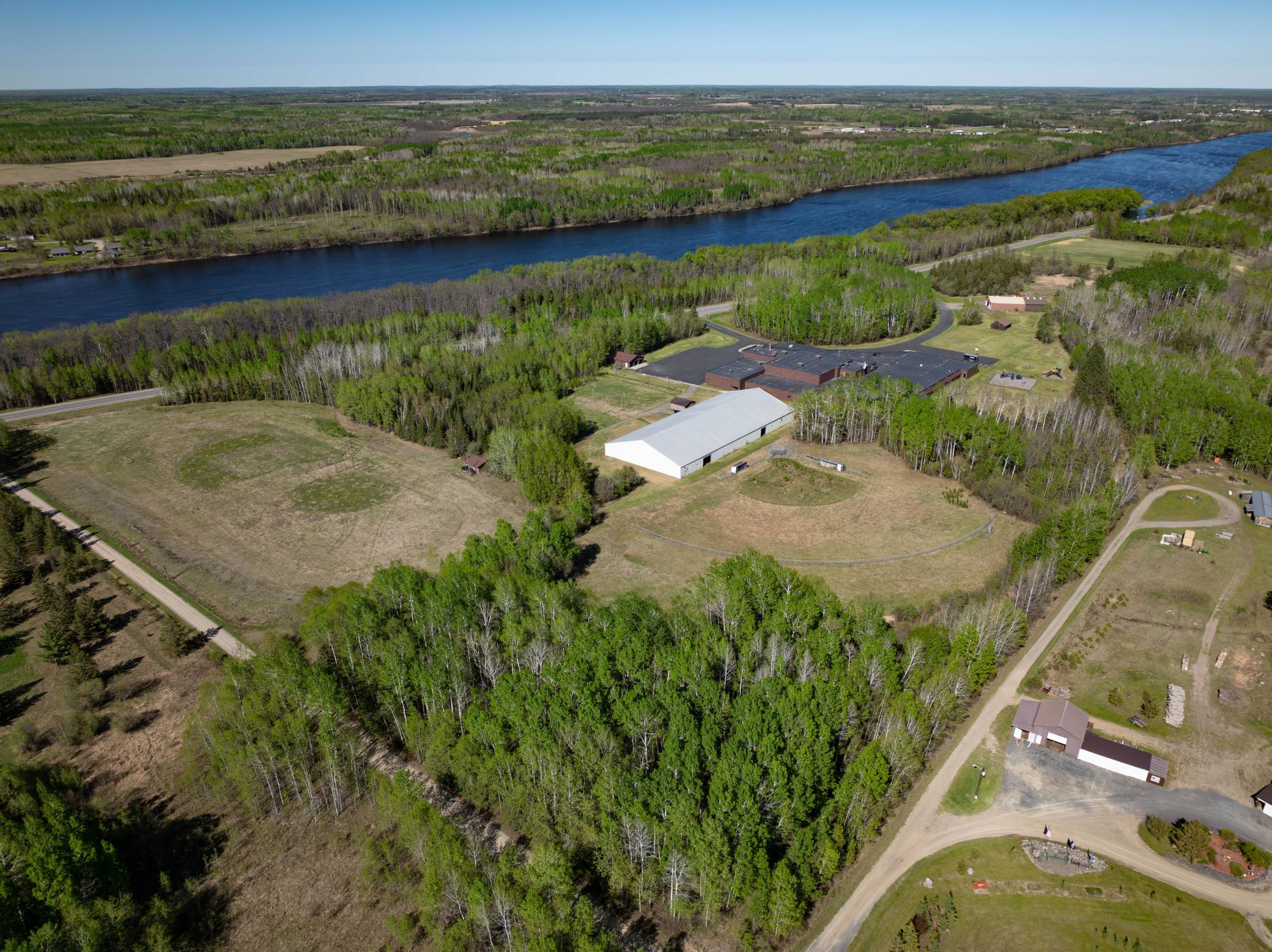main property photo 5