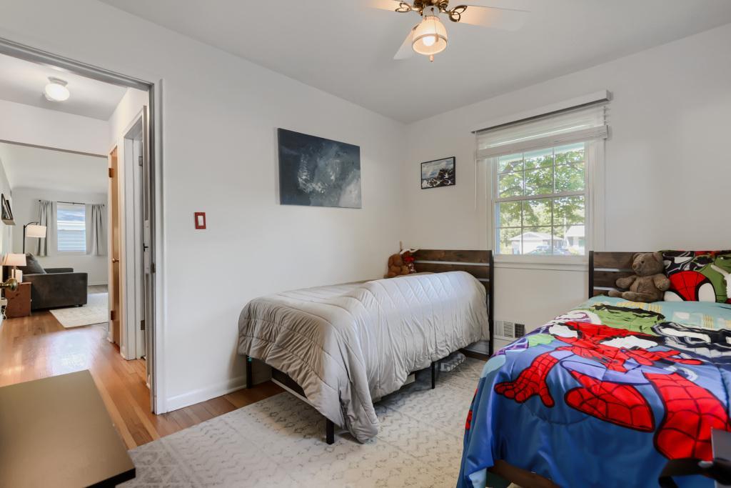 main property photo 16