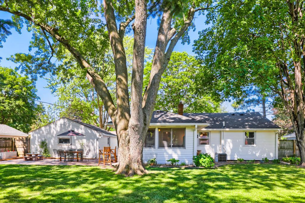 main property photo 24