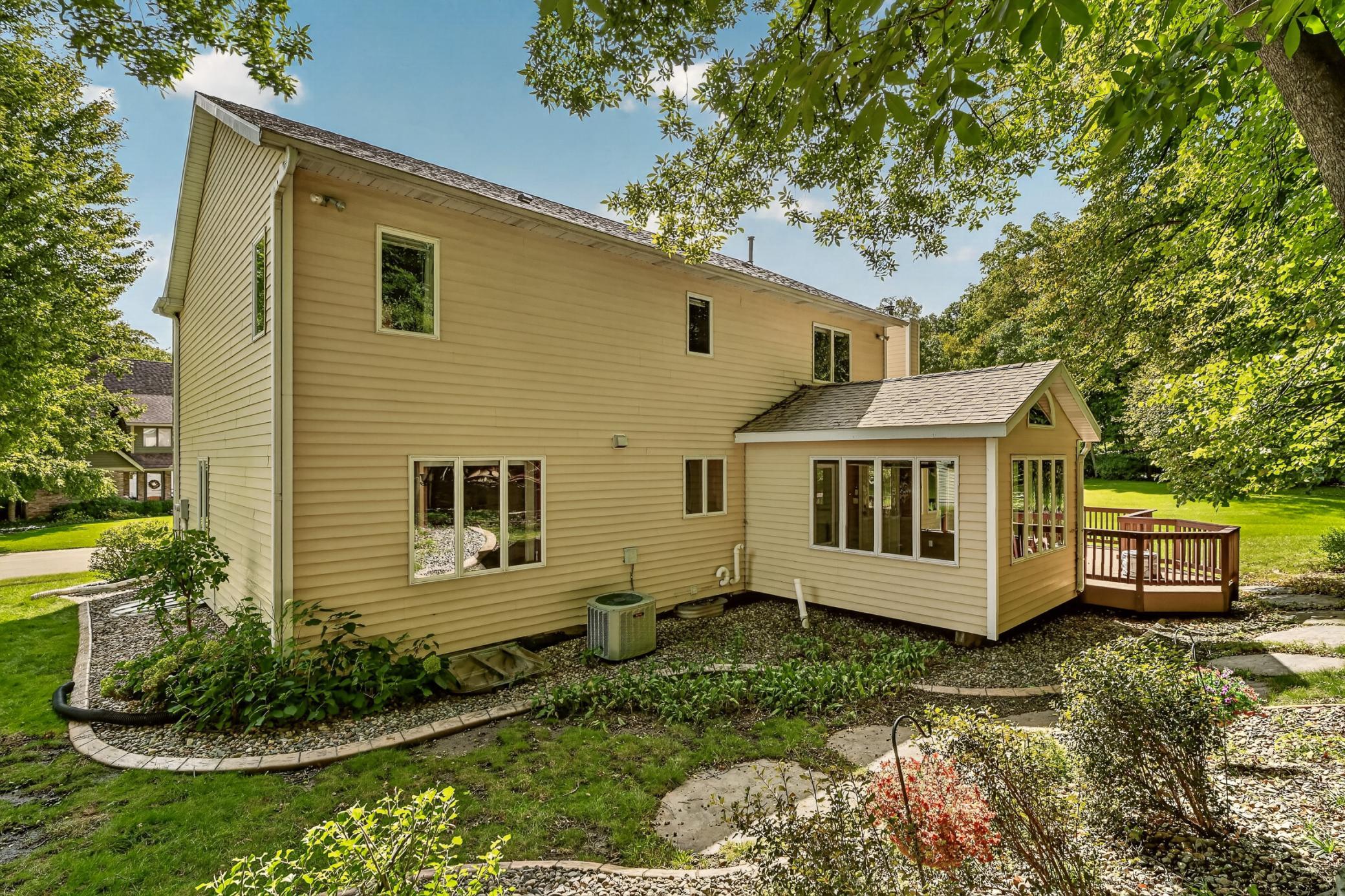 main property photo 31