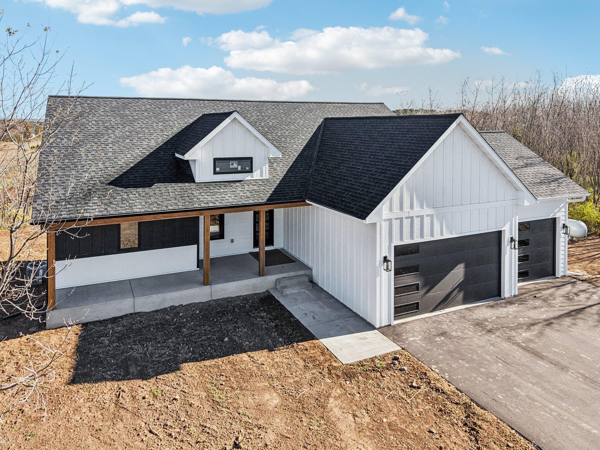 main property photo 59
