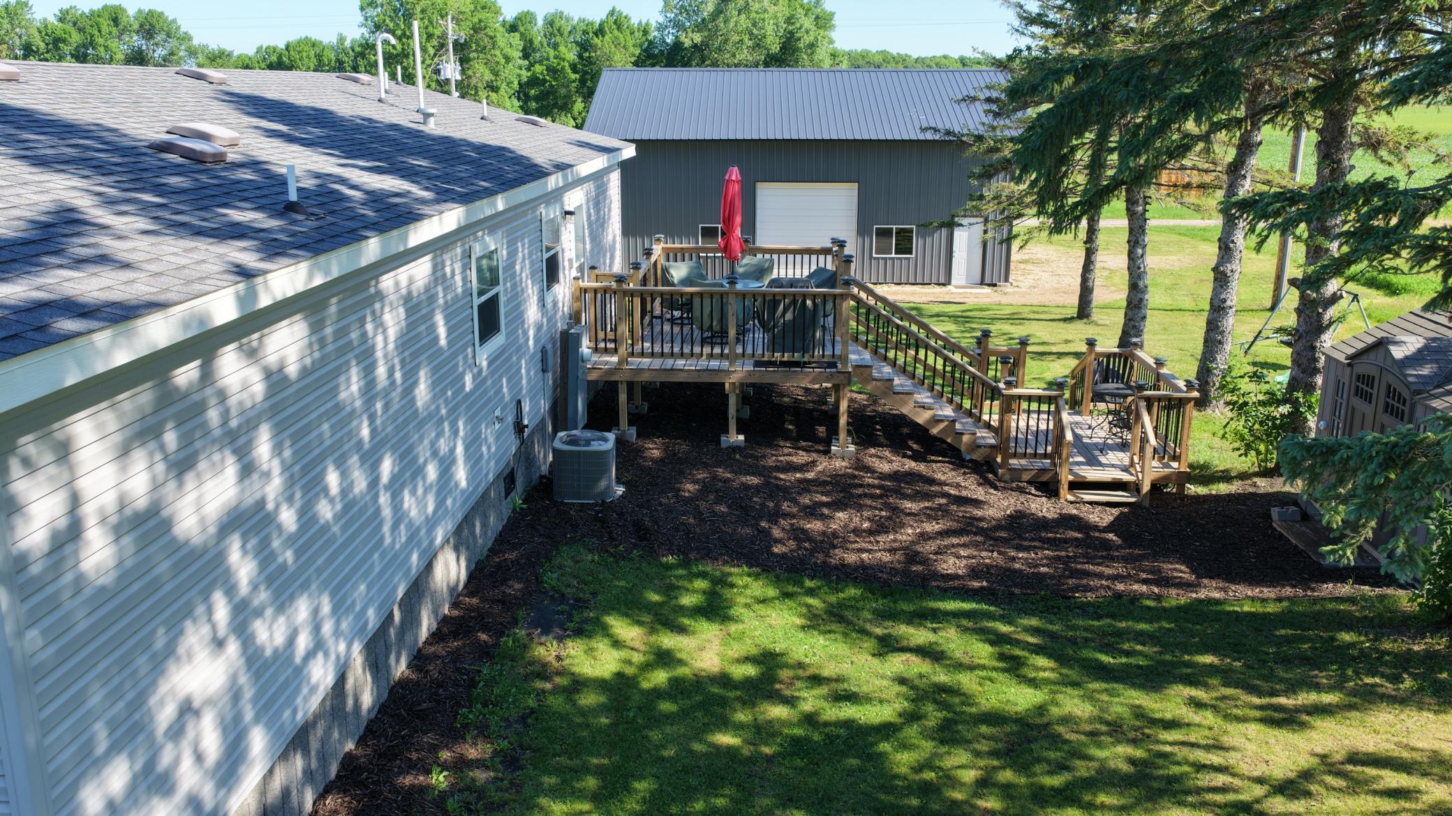main property photo 41
