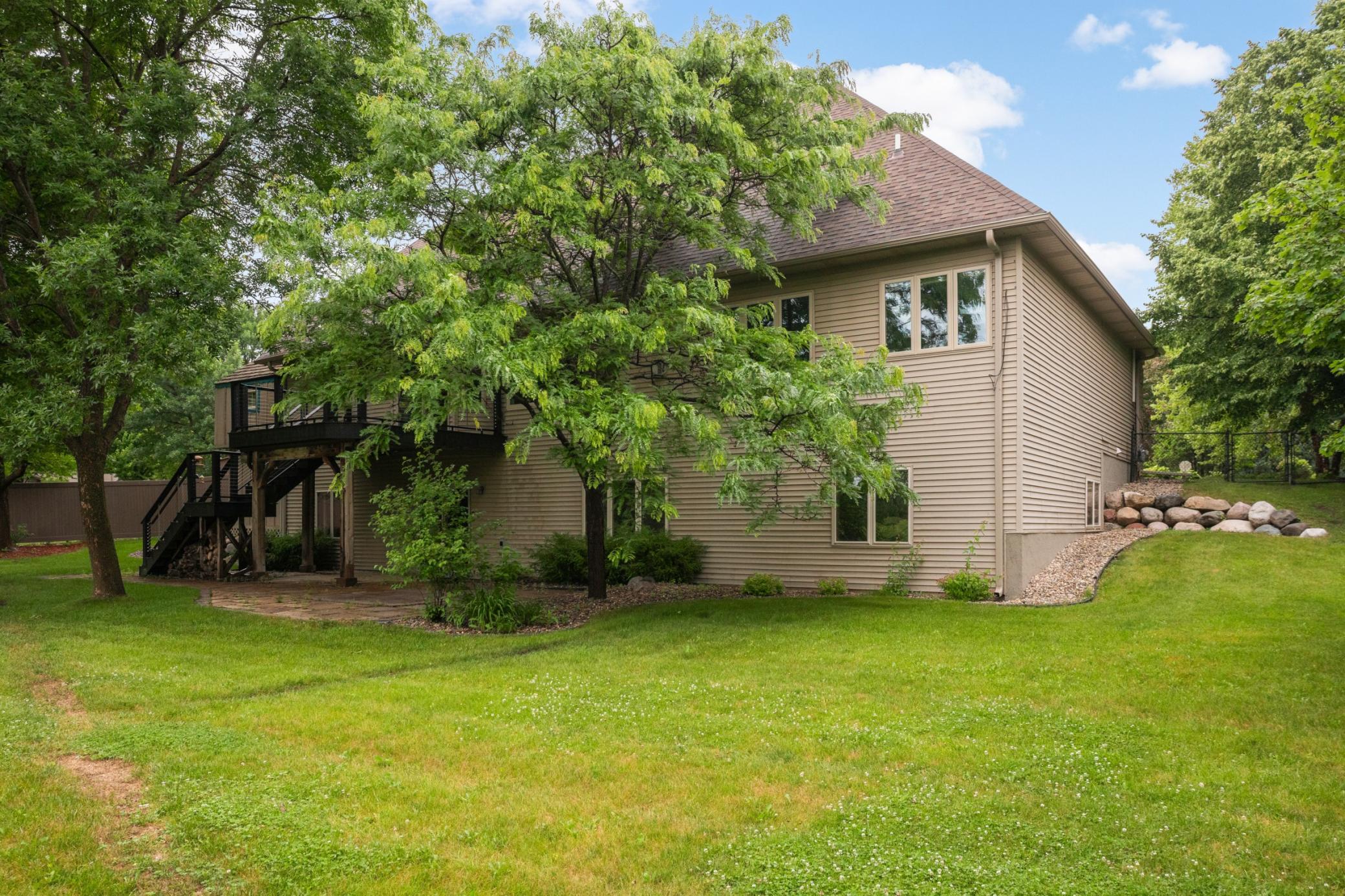 main property photo 41