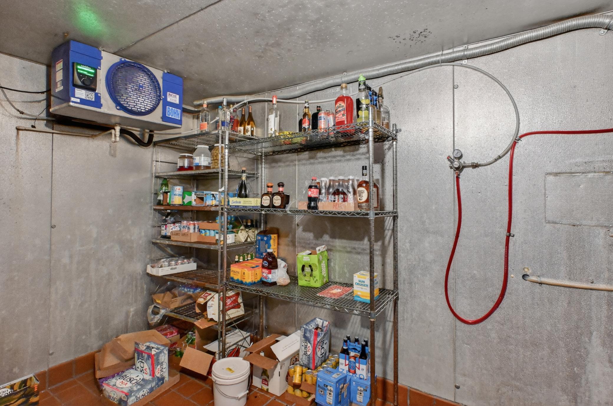 main property photo 16