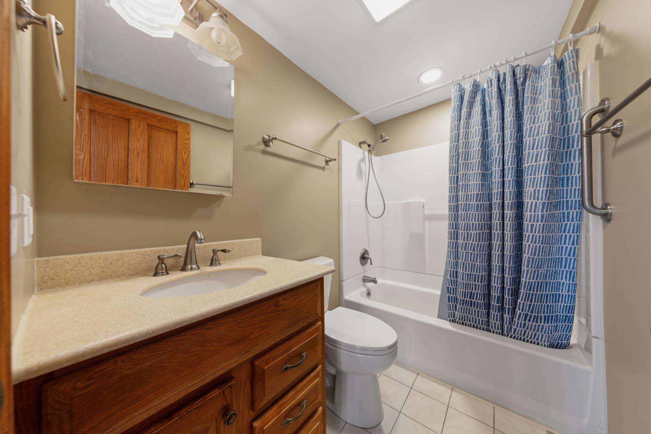 main property photo 15